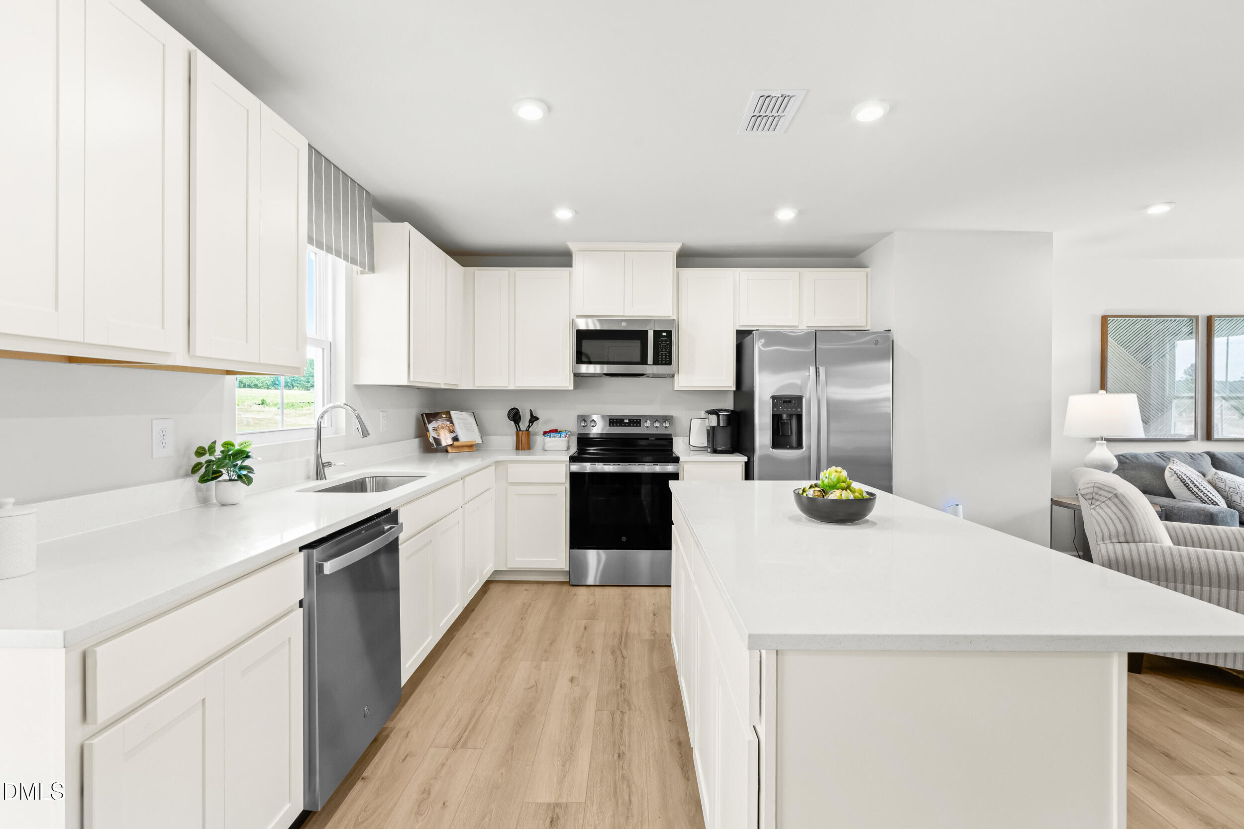 186 Gianna Drive Property Photo 5