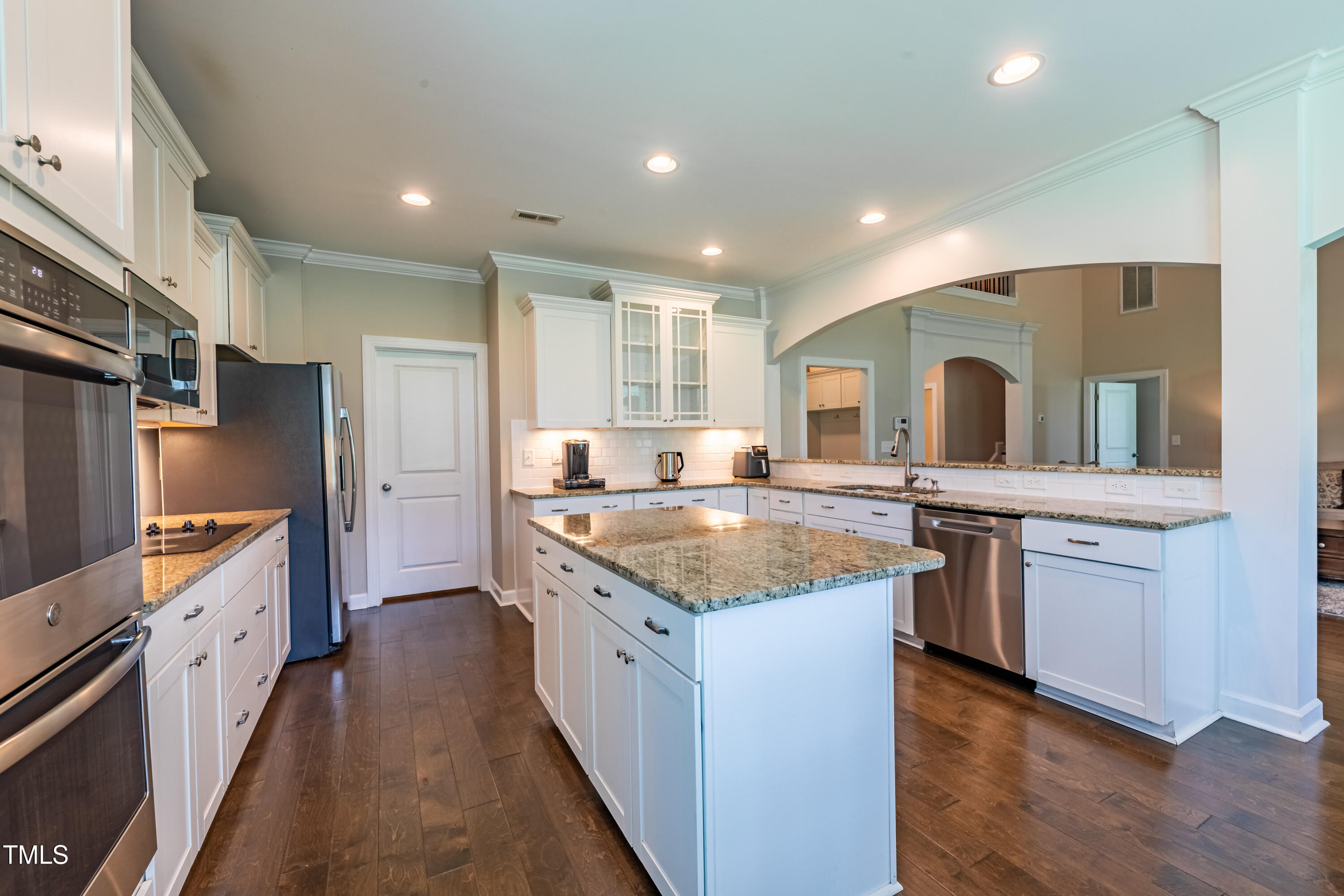 367 Tayside Street Property Photo 25