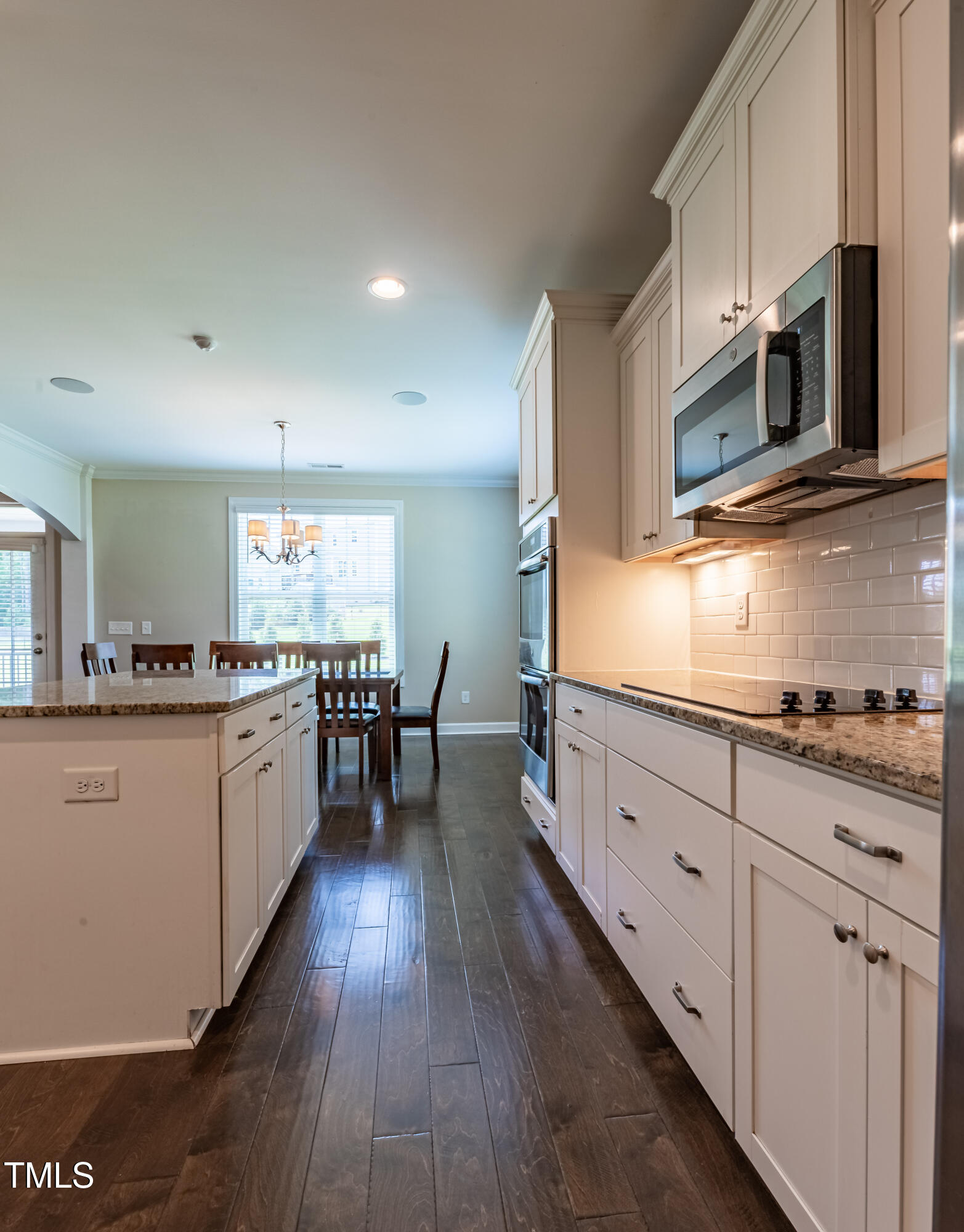 367 Tayside Street Property Photo 32