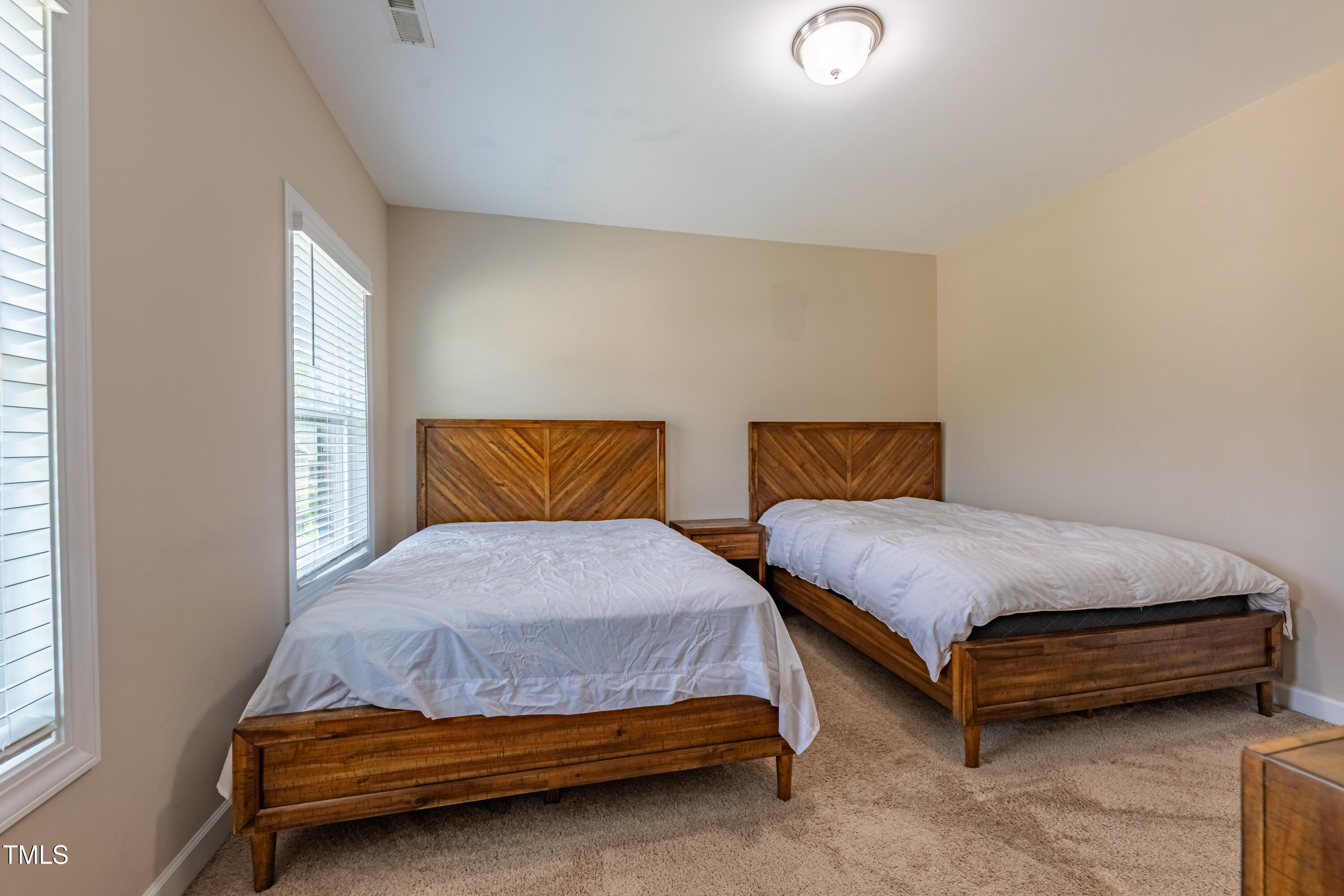 367 Tayside Street Property Photo 45