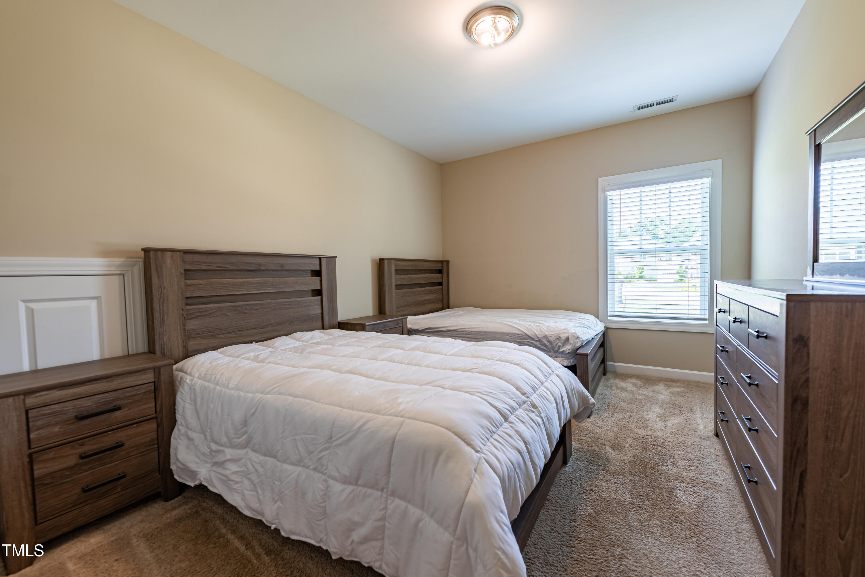 367 Tayside Street Property Photo 47