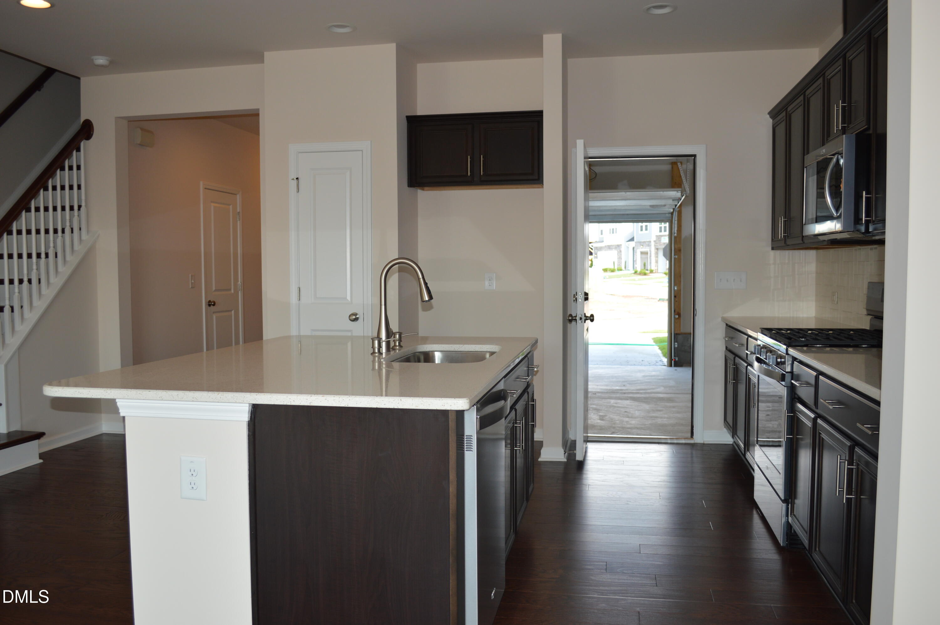 715 Crimson Sage Lane Property Photo 5