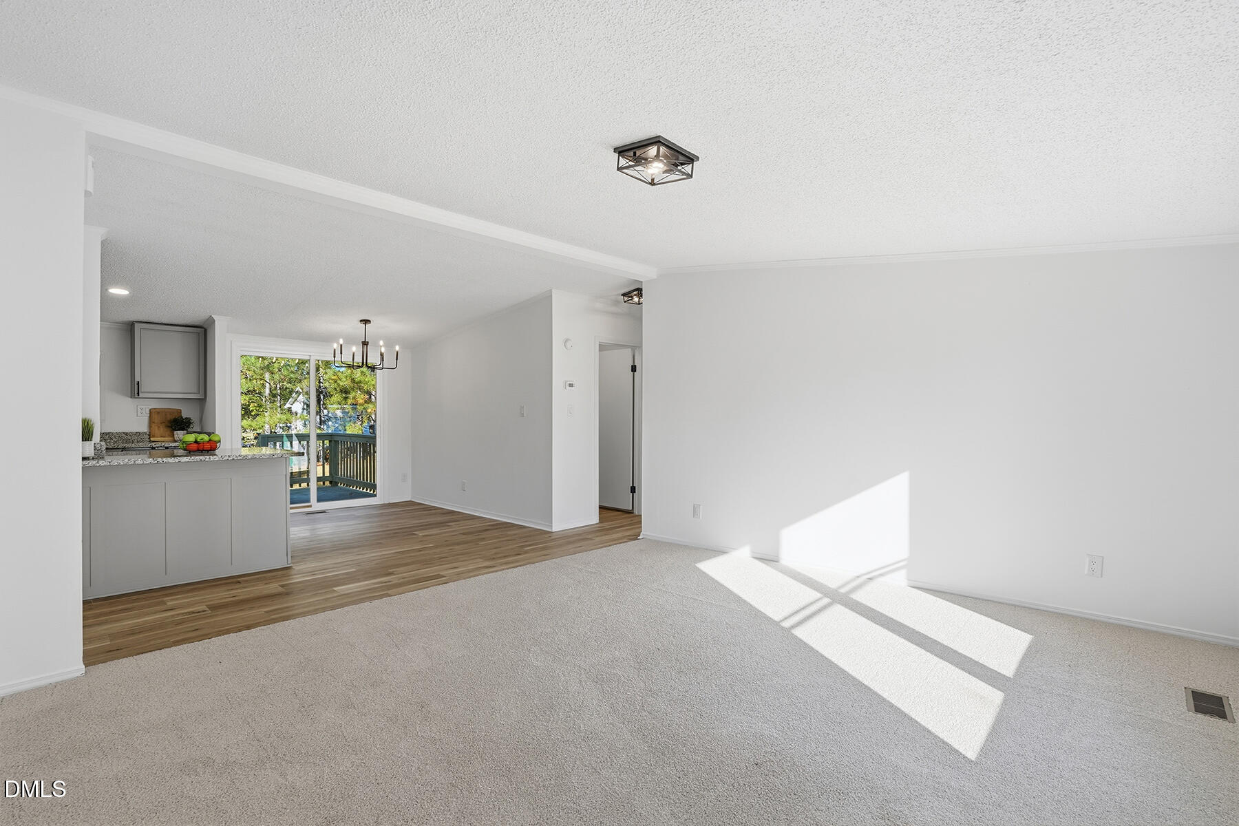 70 Old Forte Trail Property Photo 4