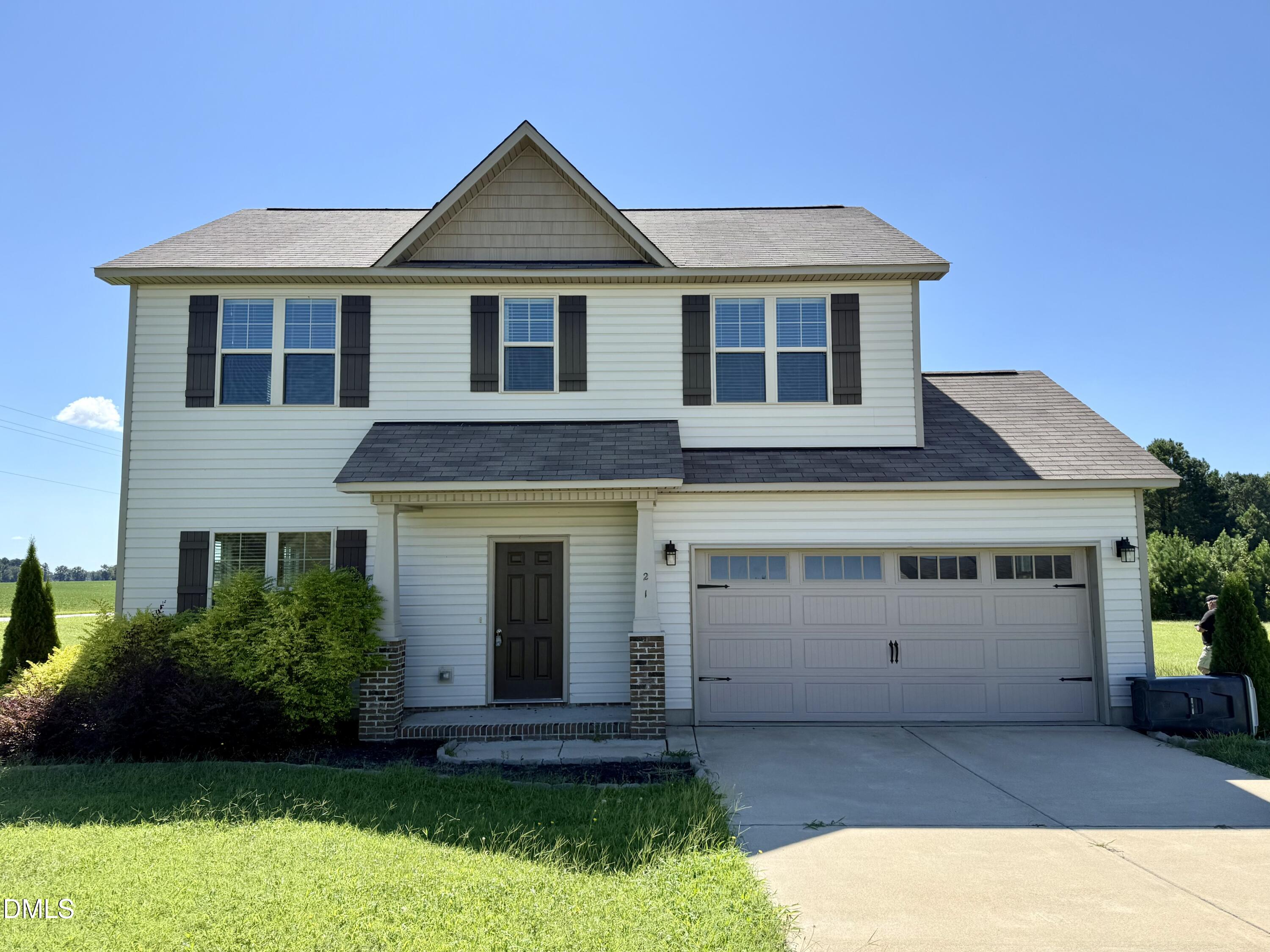 21 Langdon Chase Way Property Photo 1
