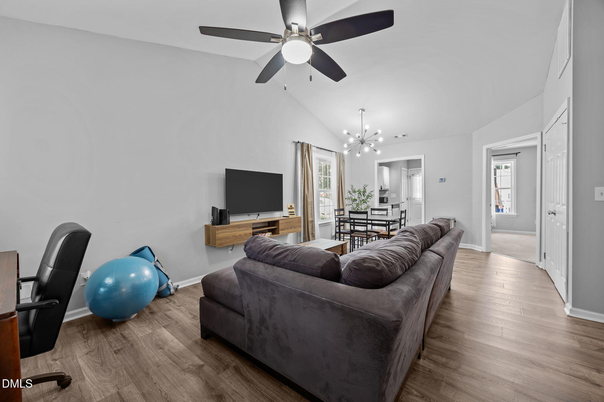 231 Highgate Circle Property Photo 15