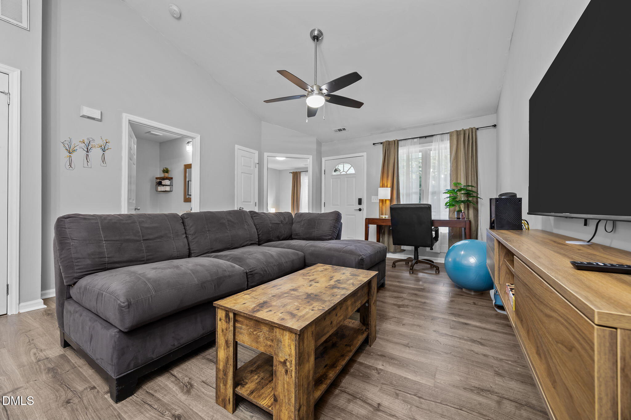 231 Highgate Circle Property Photo 19