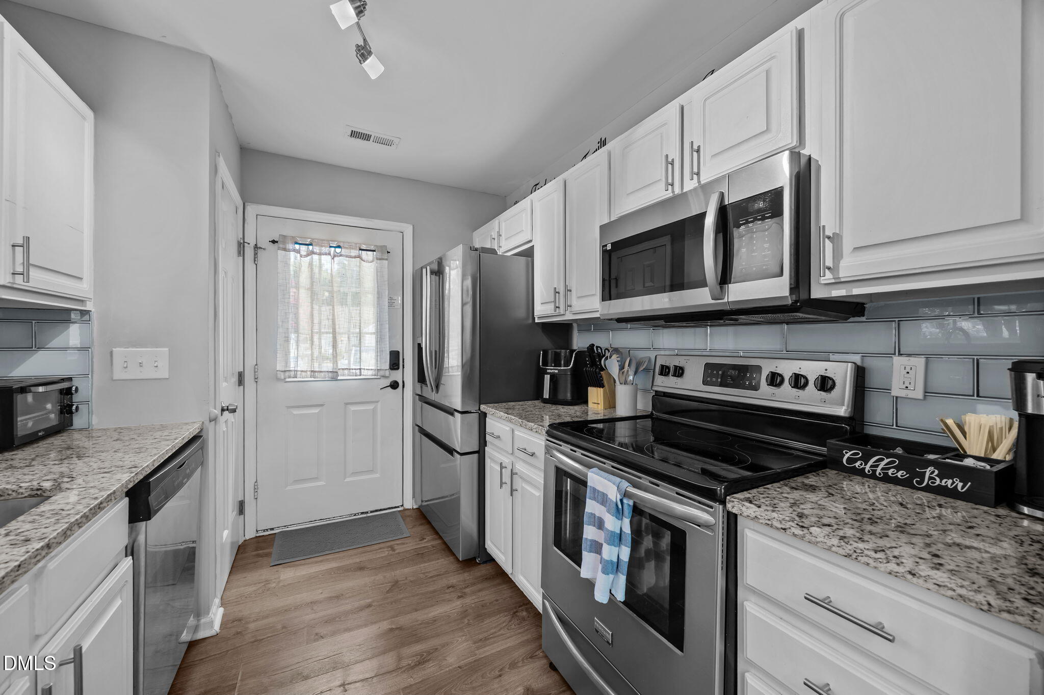 231 Highgate Circle Property Photo 29