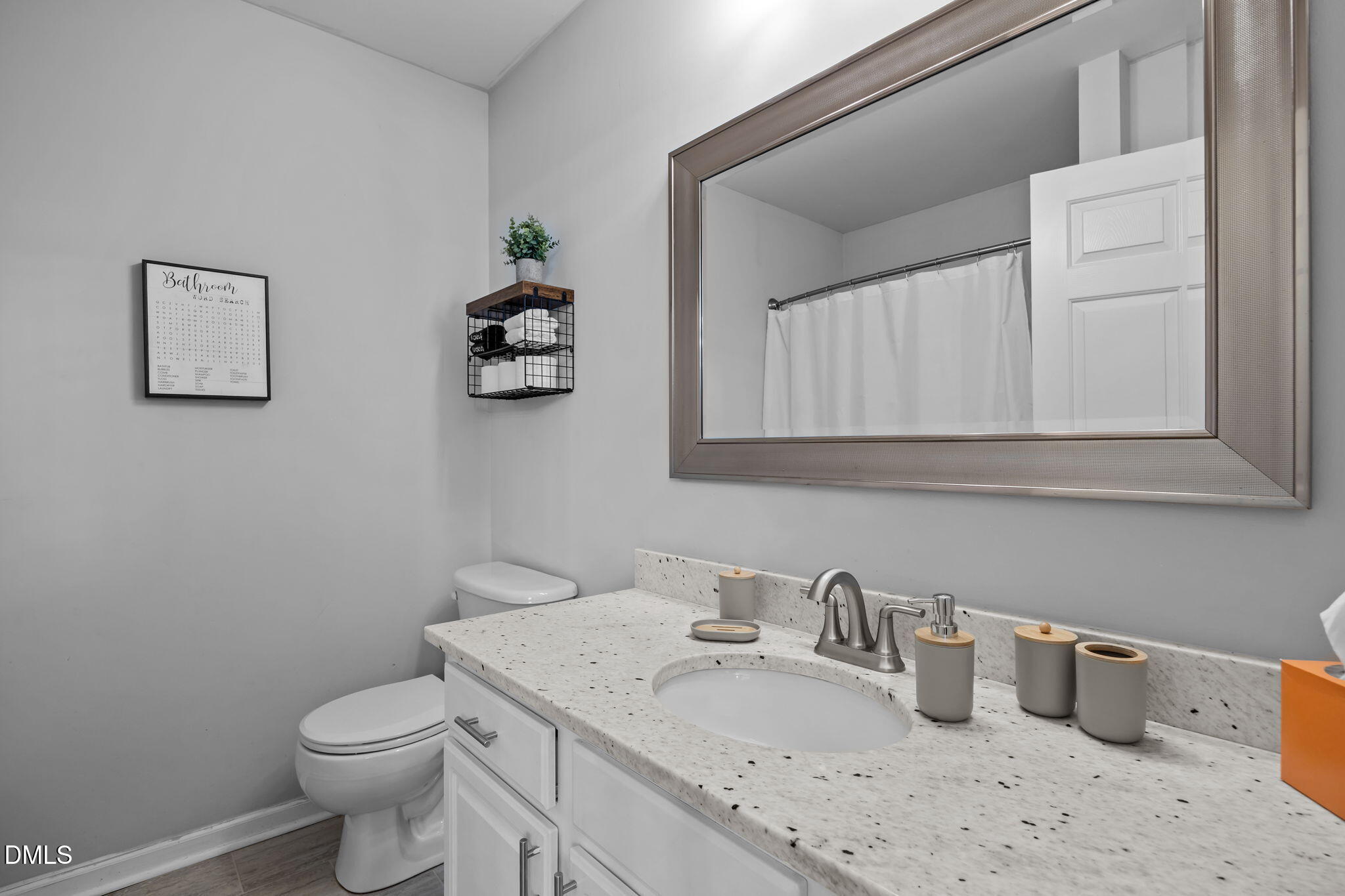 231 Highgate Circle Property Photo 32