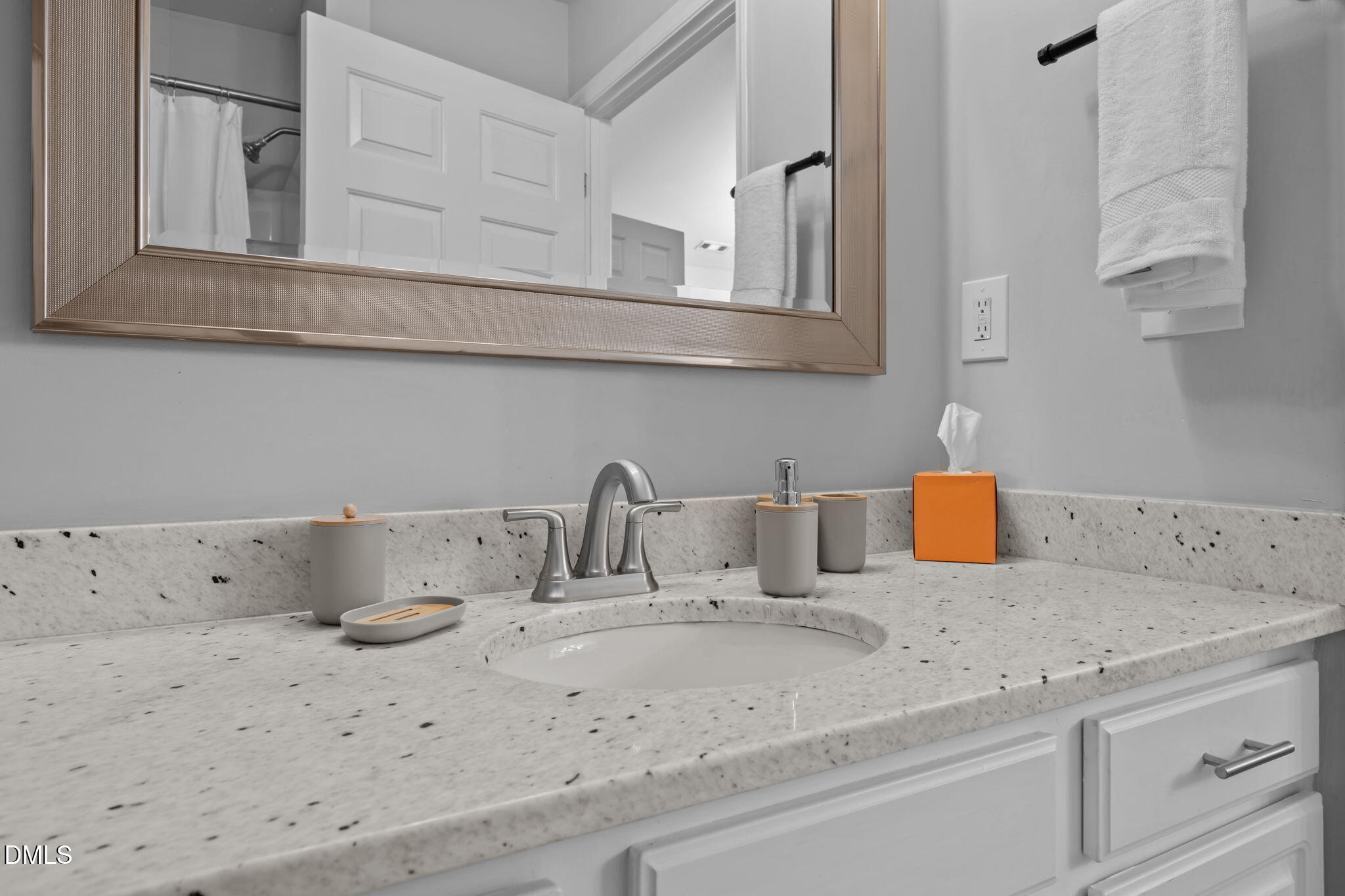 231 Highgate Circle Property Photo 34