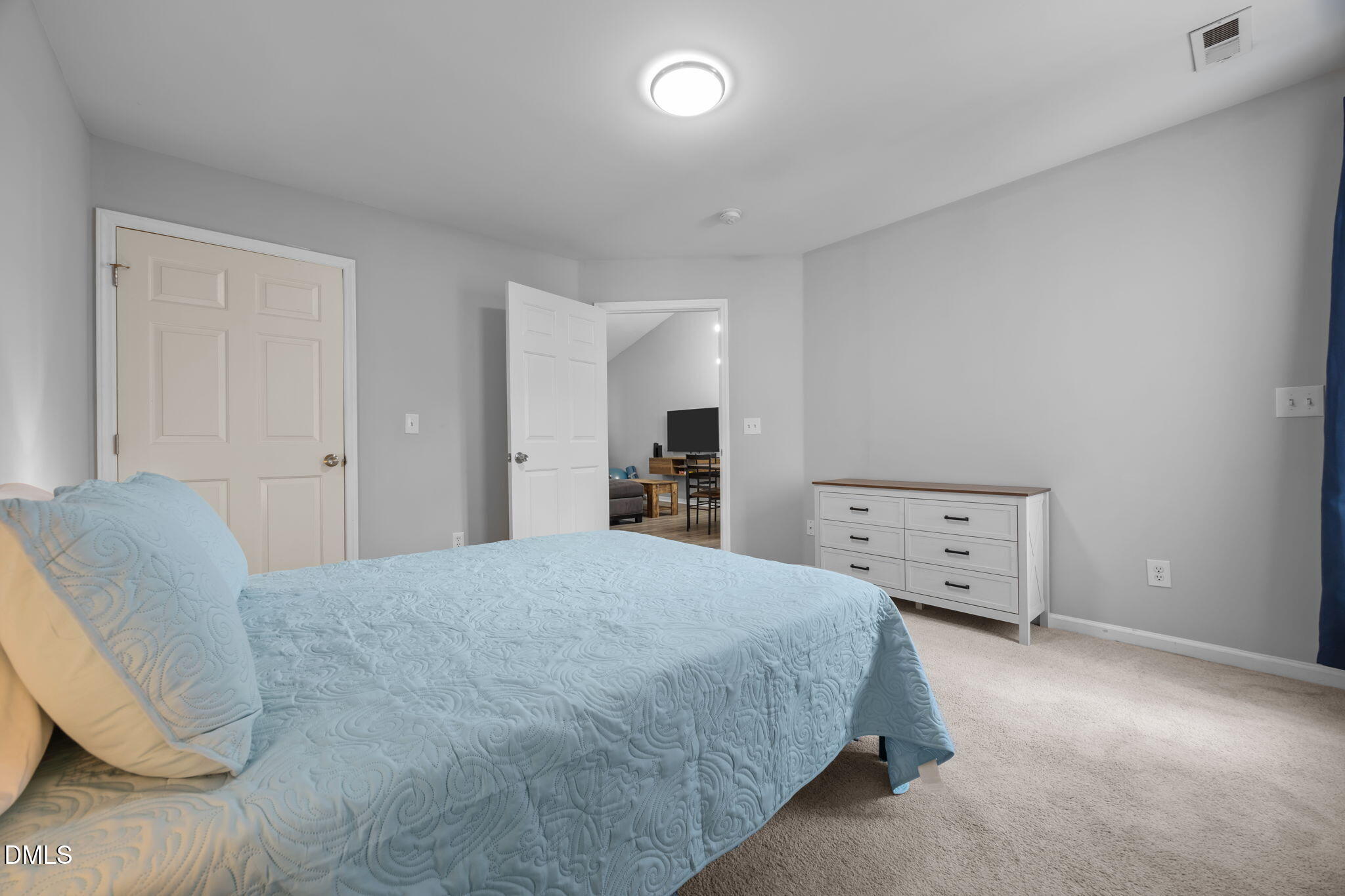 231 Highgate Circle Property Photo 43