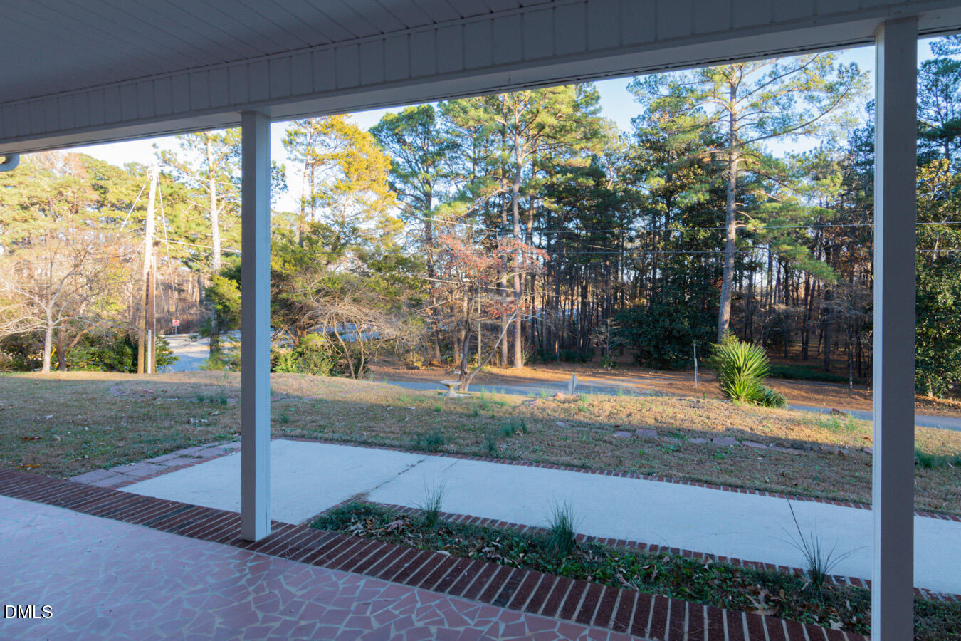 700 Fernwood Drive Property Photo 6