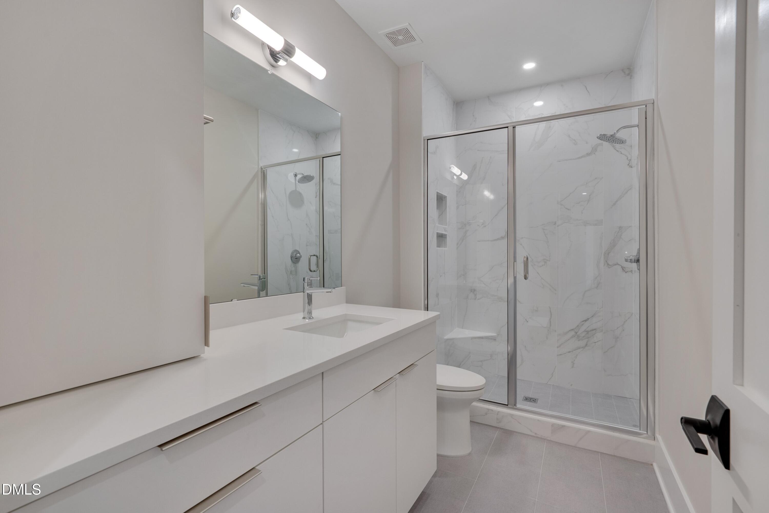 1014 Manor Way Property Photo 30