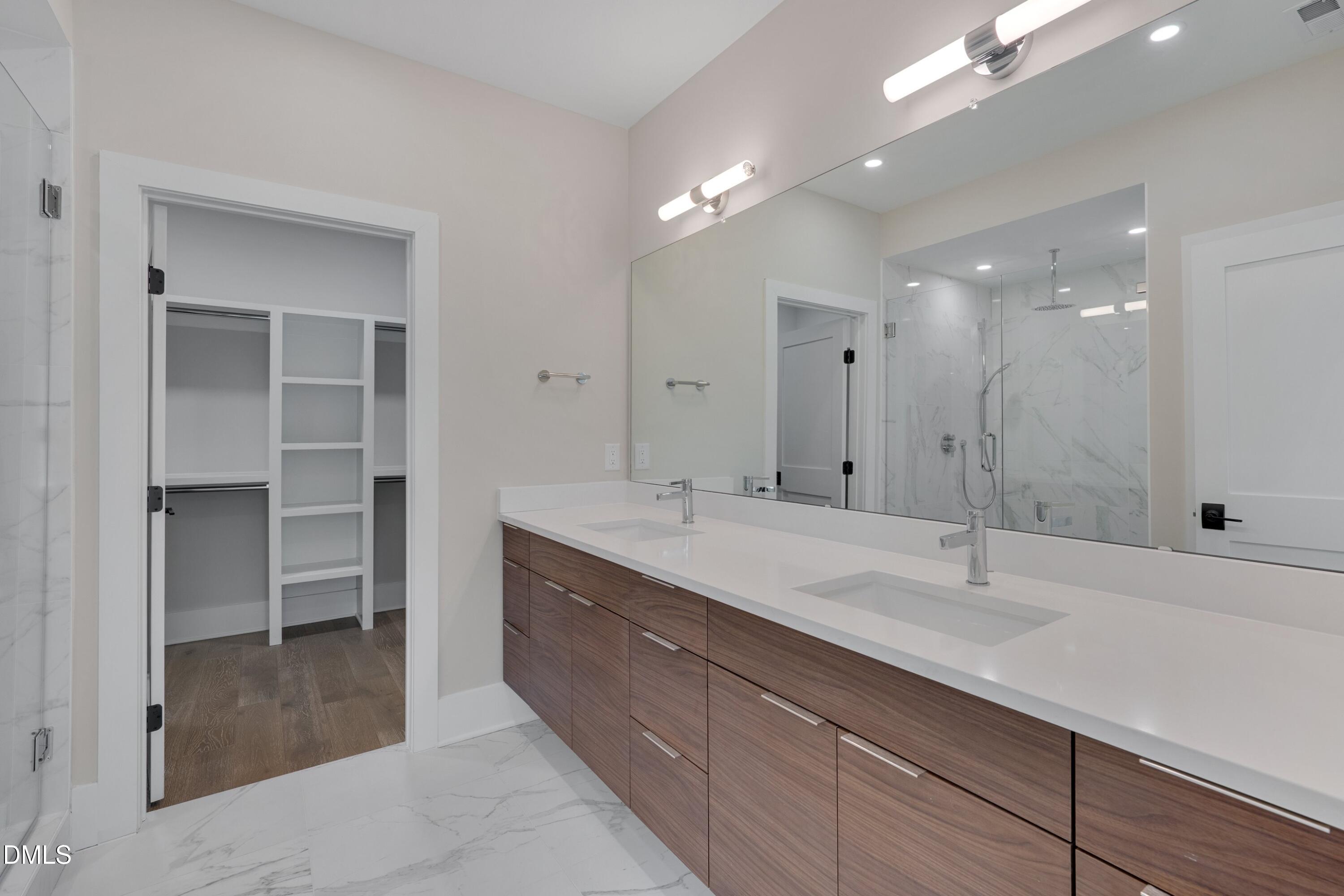 1014 Manor Way Property Photo 32