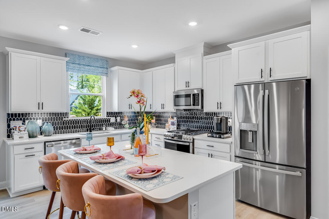 8748 Wardle Court Property Photo 5