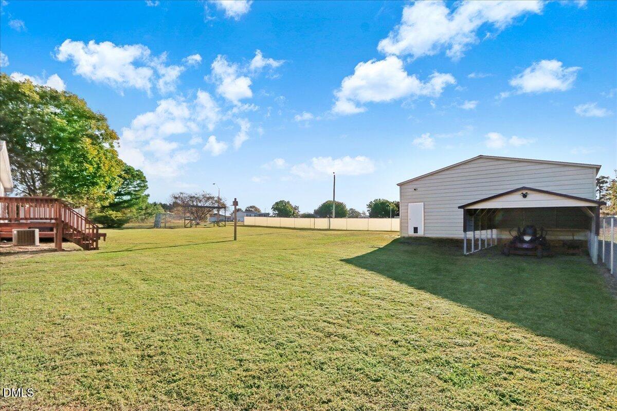 143 Blueberry Drive Property Photo 8