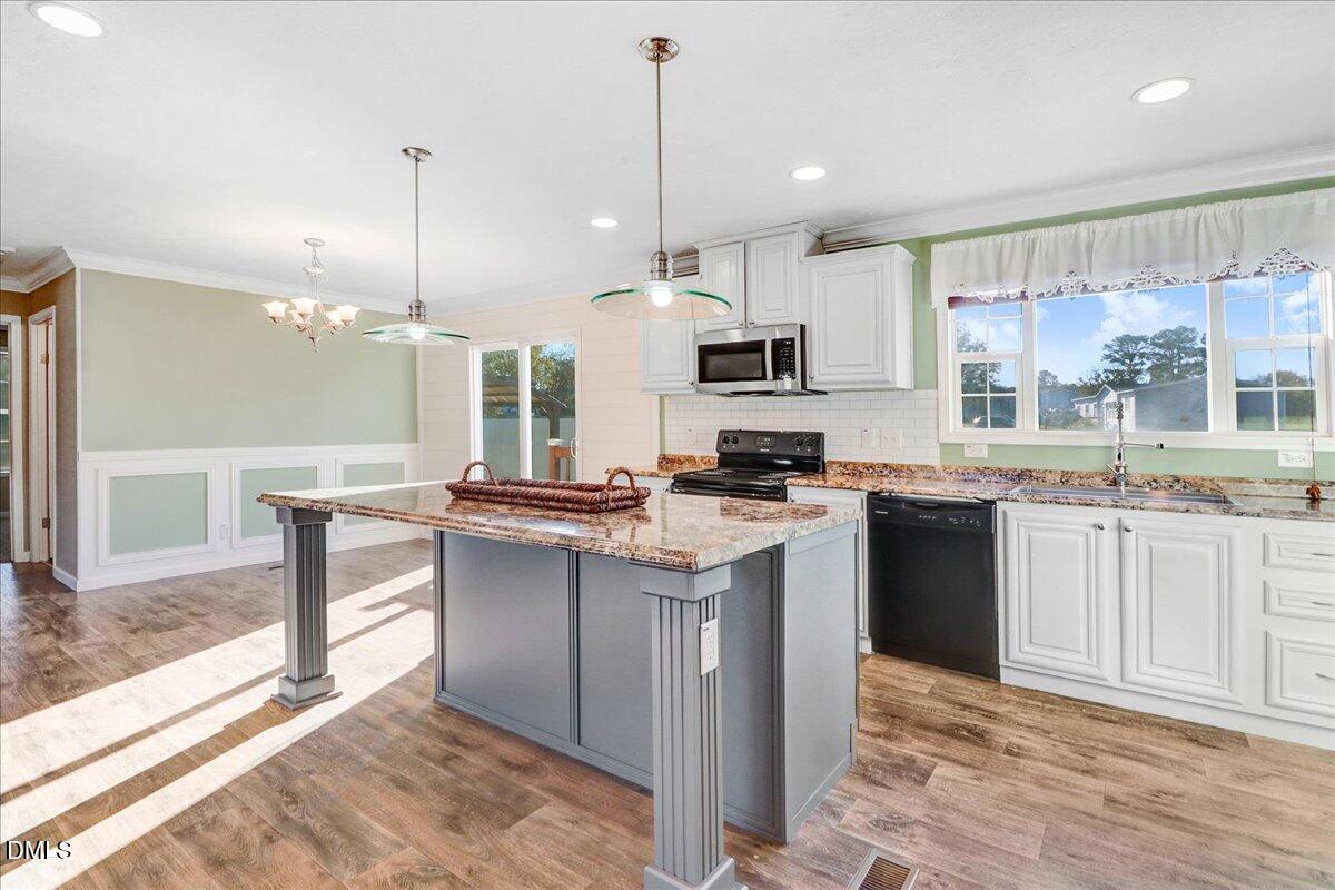 143 Blueberry Drive Property Photo 15