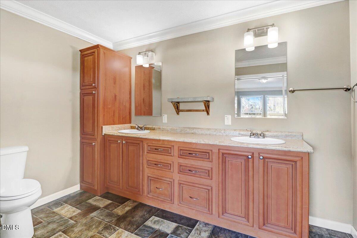 143 Blueberry Drive Property Photo 24