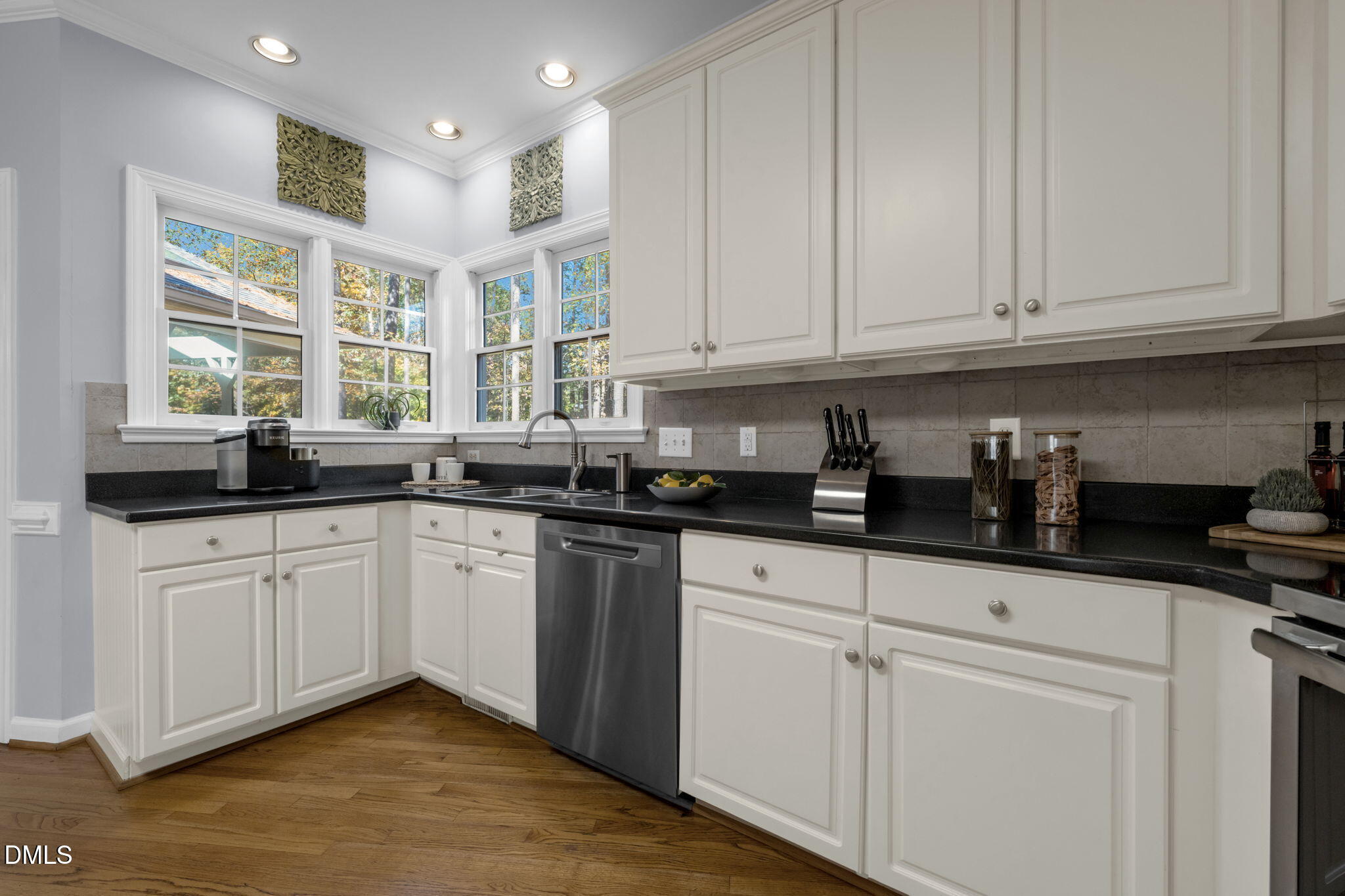 313 Bennington Parkway Property Photo 12