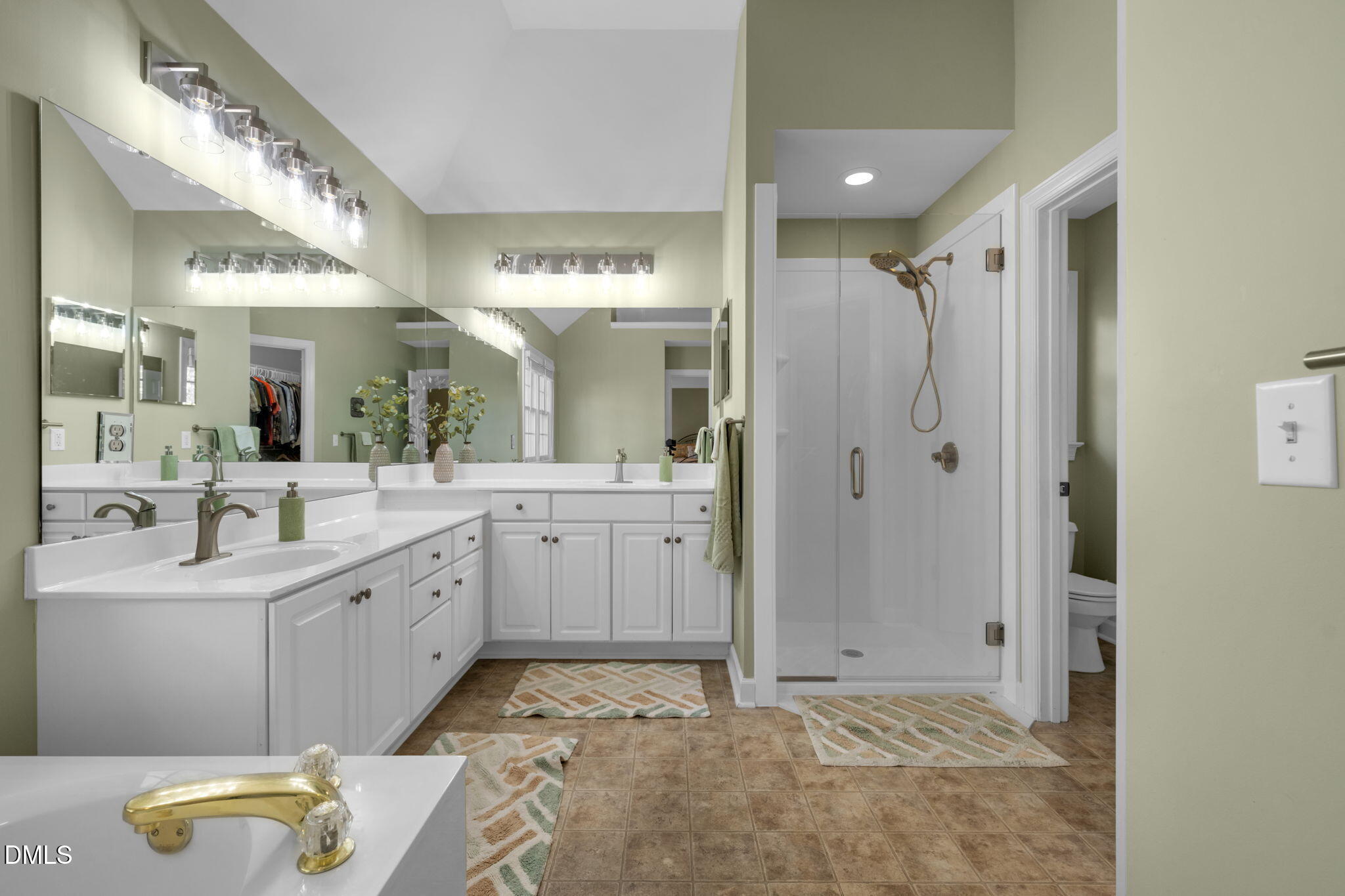 313 Bennington Parkway Property Photo 33