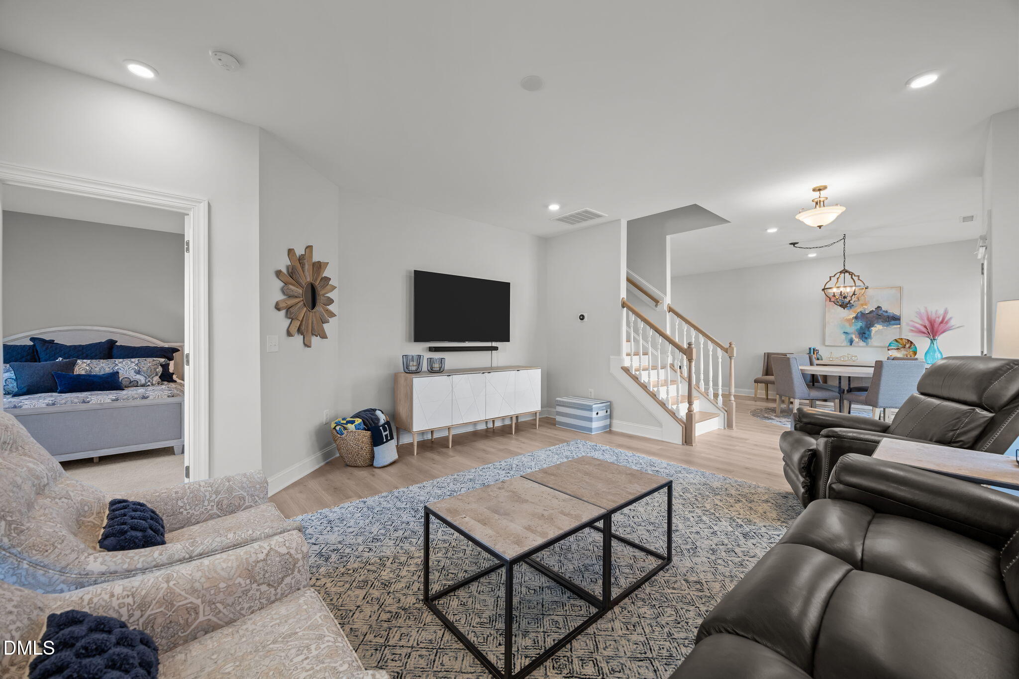 212 Marietta Way Property Photo 15