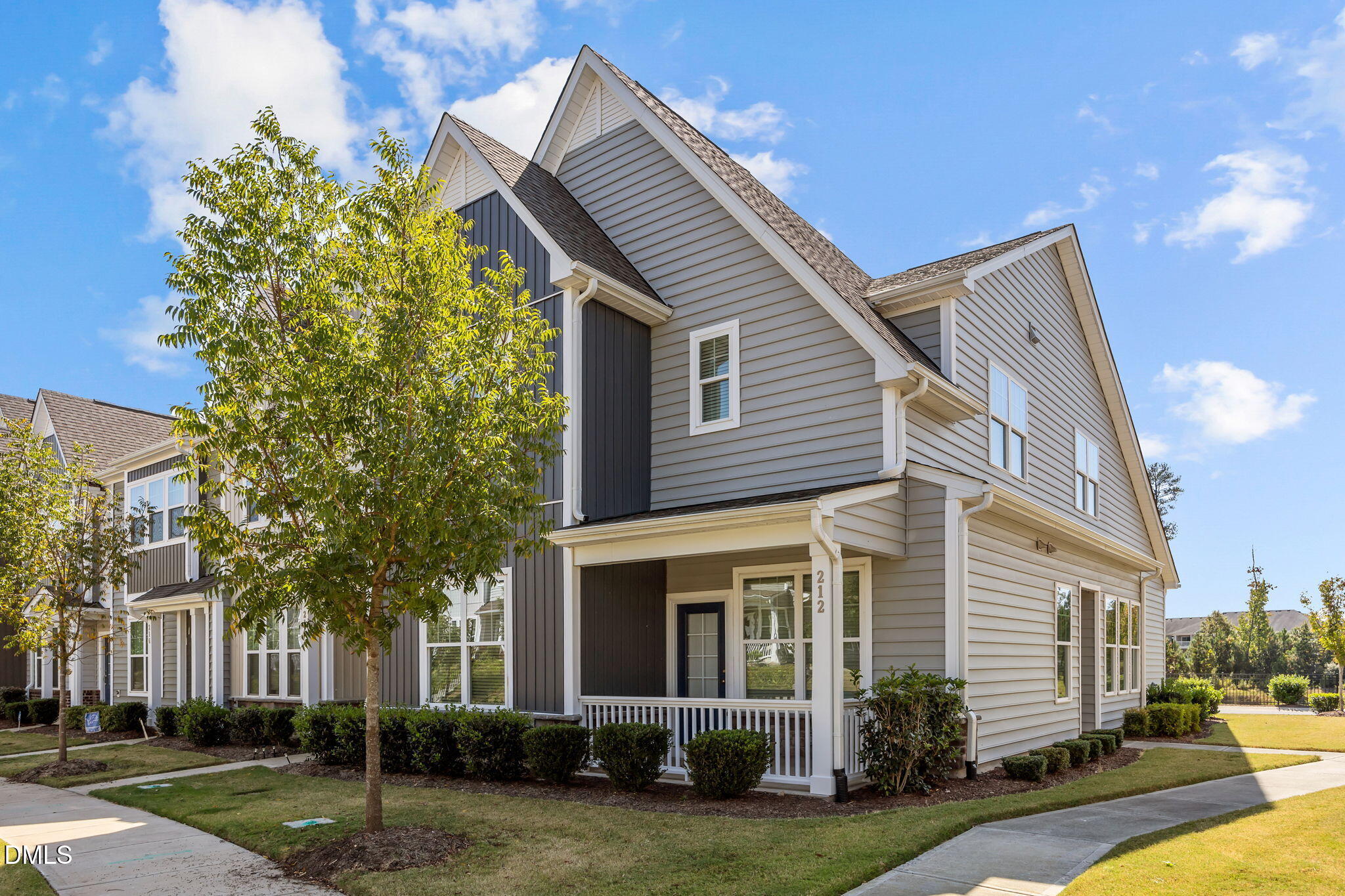 212 Marietta Way Property Photo 35