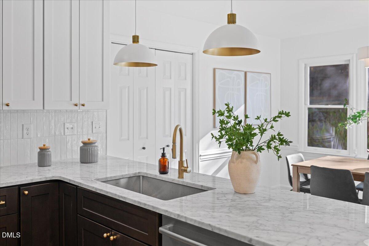 4811 Highgate Drive Property Photo 15