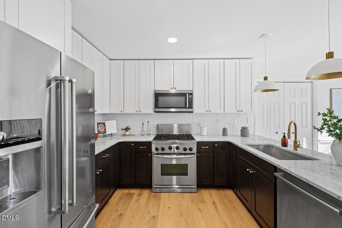 4811 Highgate Drive Property Photo 16