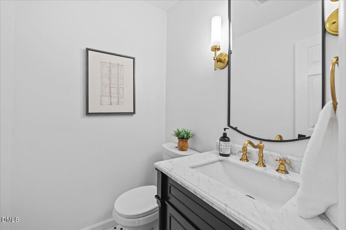 4811 Highgate Drive Property Photo 28