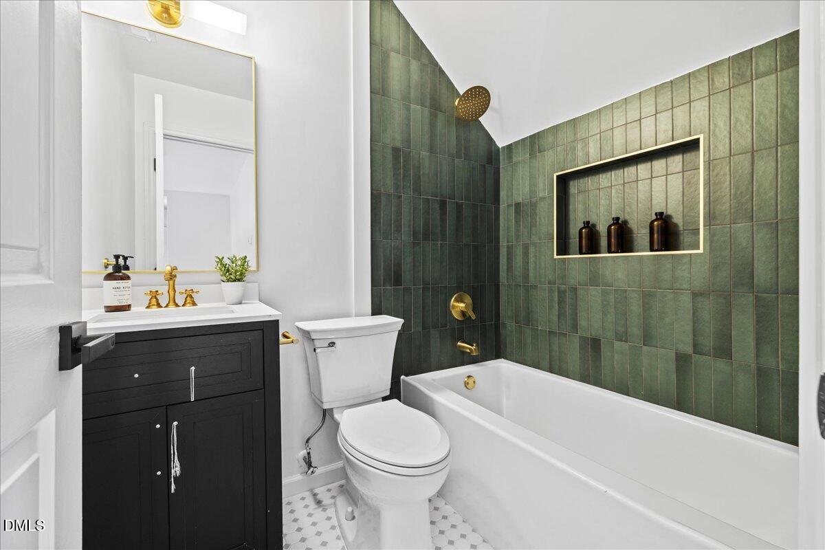 4811 Highgate Drive Property Photo 41