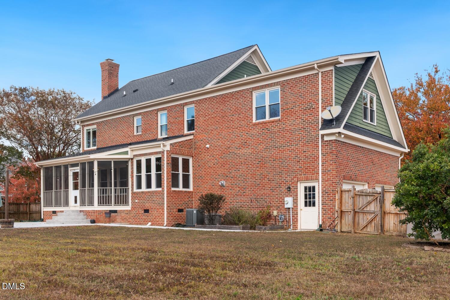 200 Kellygreen Court Property Photo 36