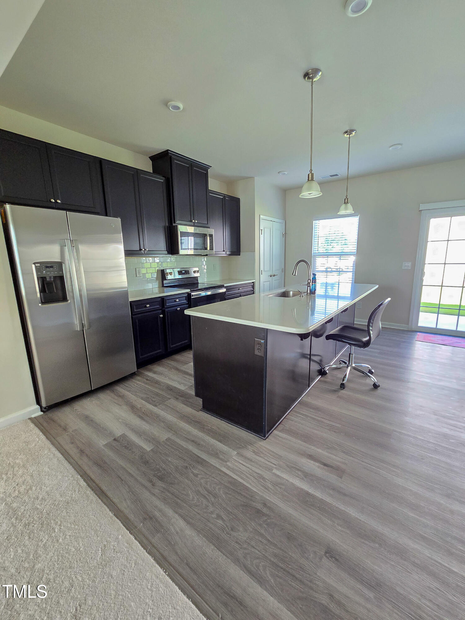 8601 Red Canyon Way Property Photo 7