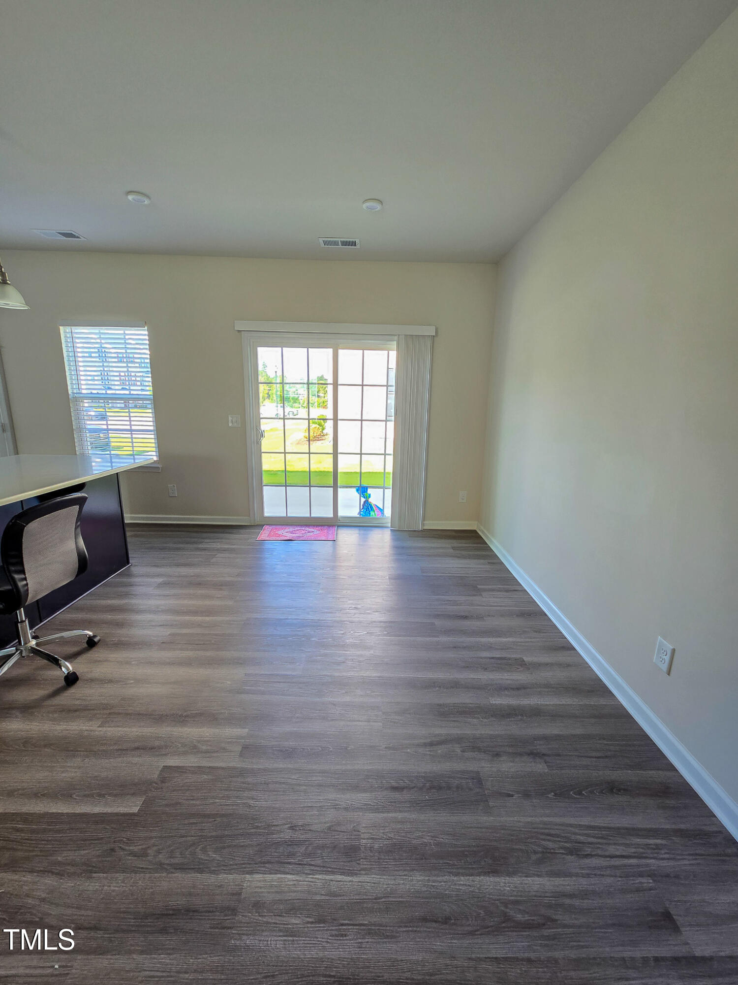 8601 Red Canyon Way Property Photo 14