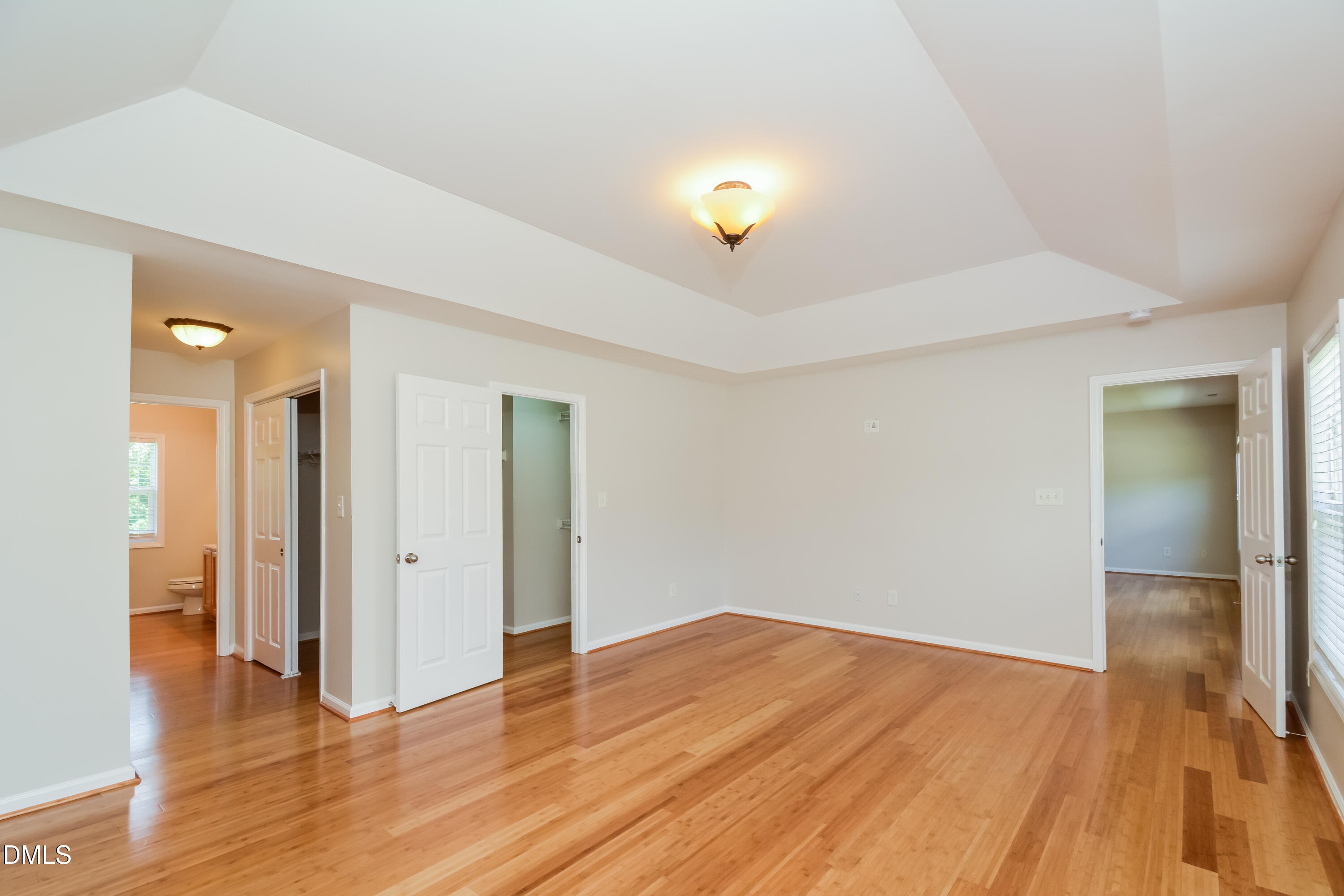 216 Stoney Drive Property Photo 4