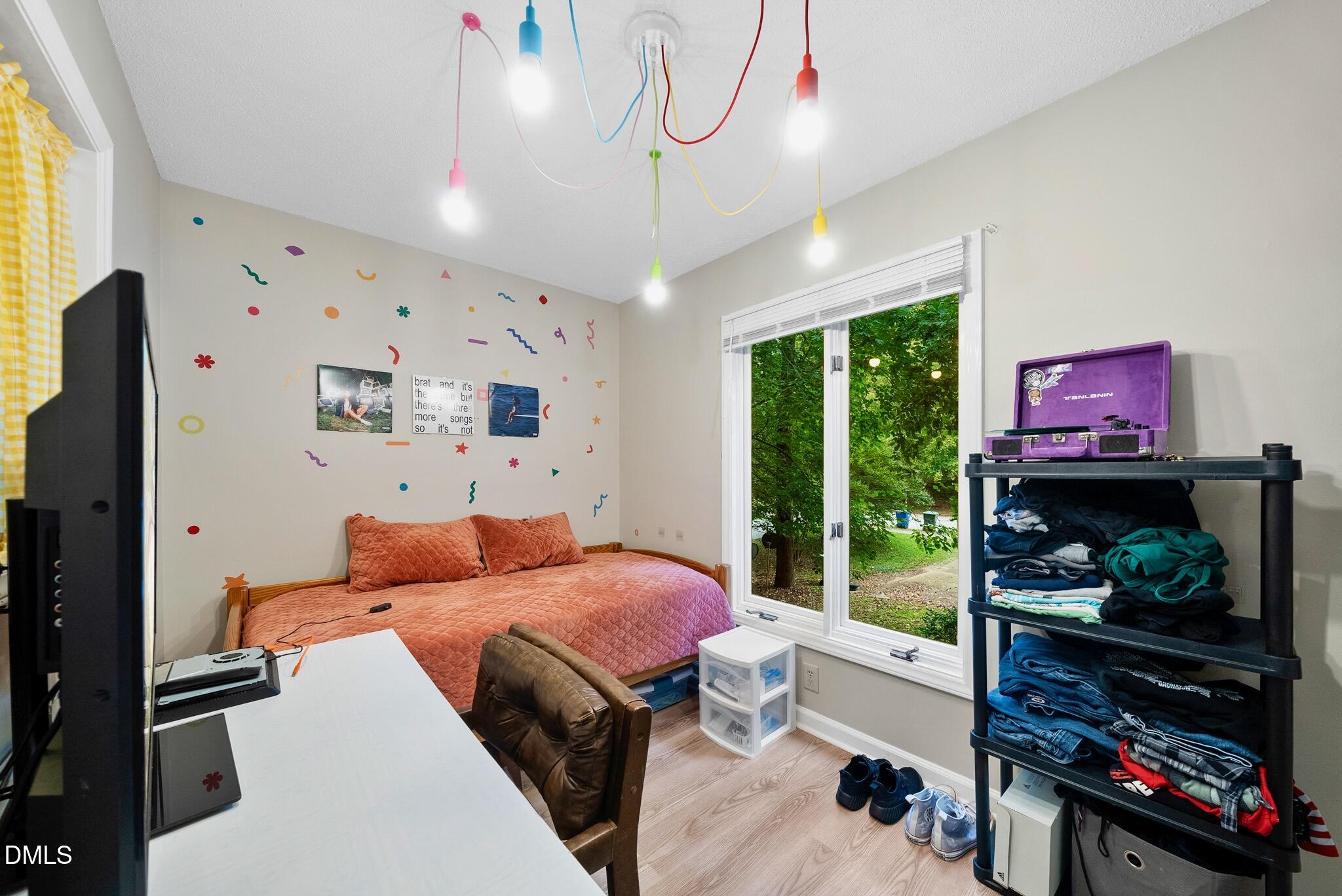 4046-4050 Arckelton Drive Property Photo 4