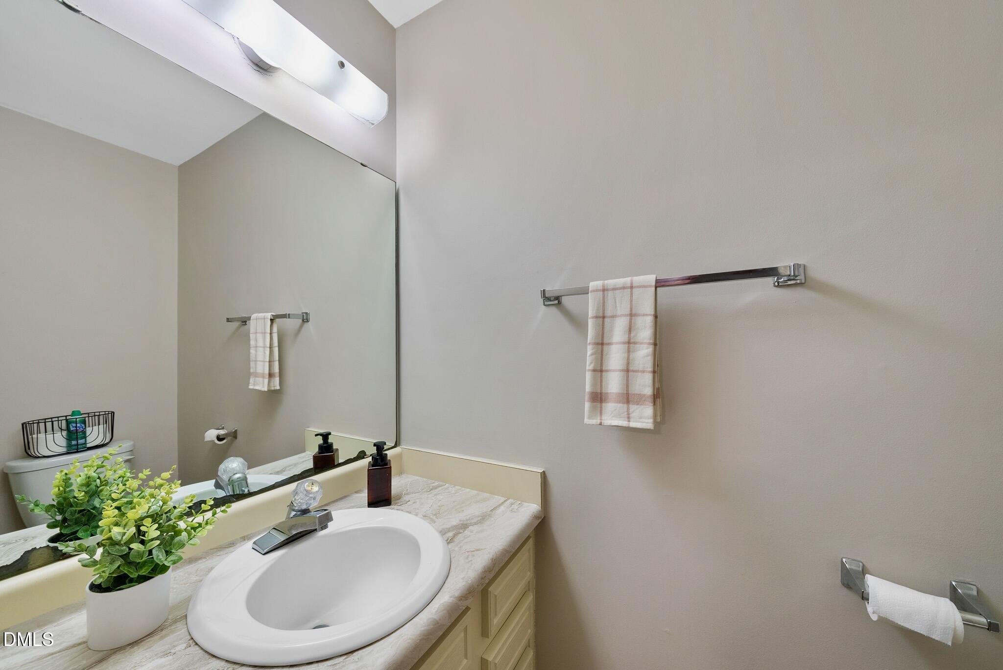 4046-4050 Arckelton Drive Property Photo 12