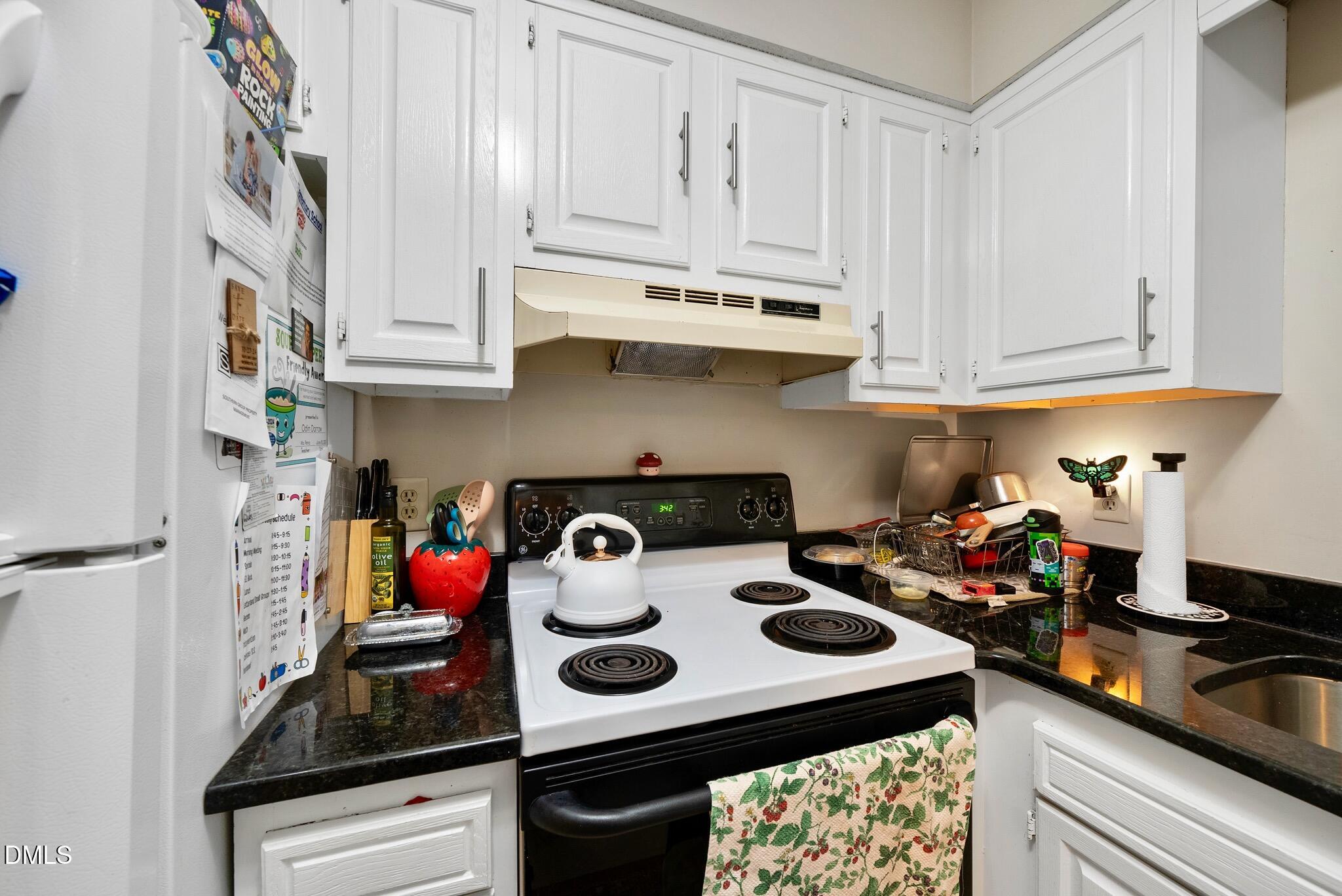 4046-4050 Arckelton Drive Property Photo 26