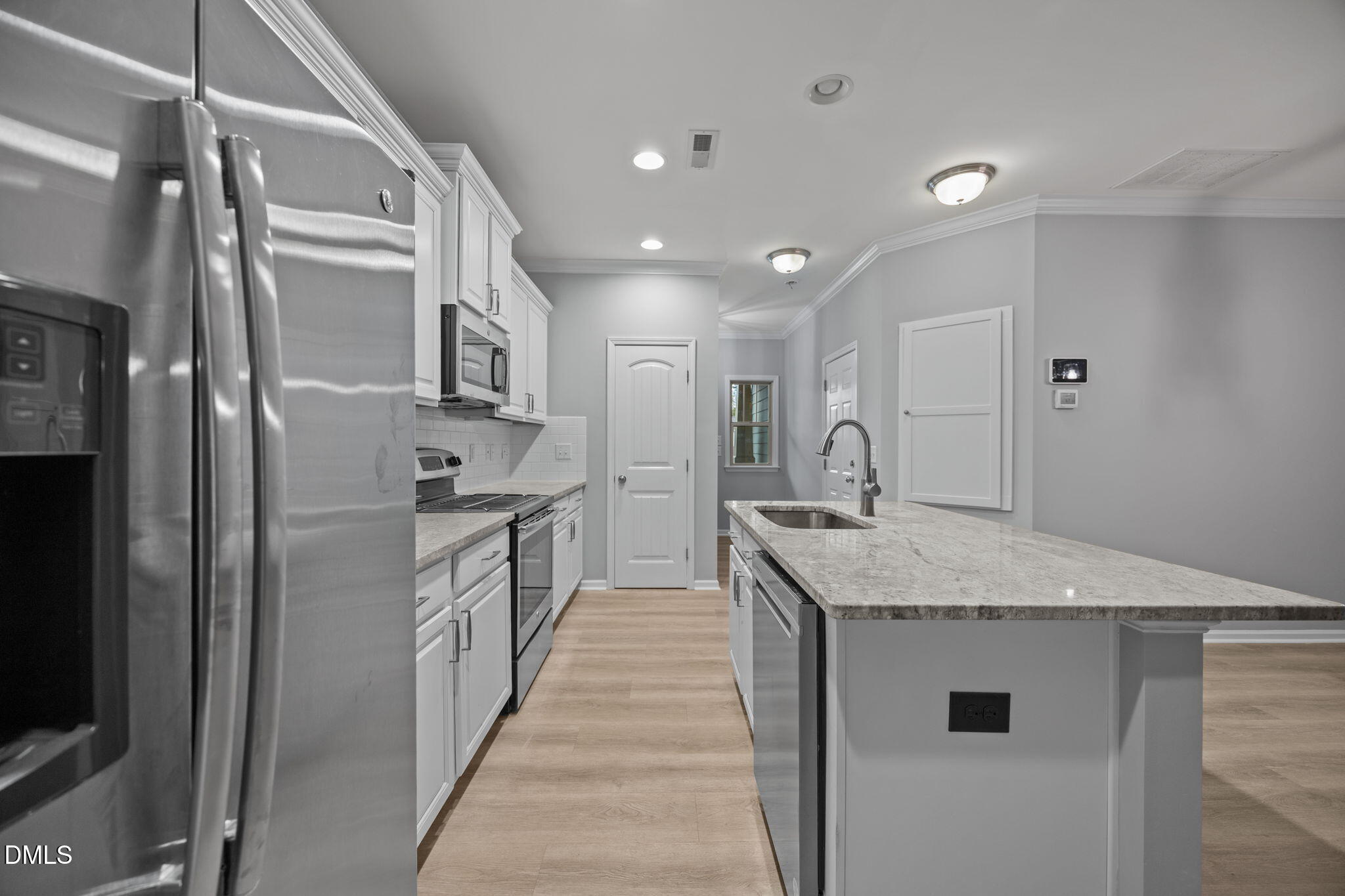 12673 Gallant Place Property Photo 9