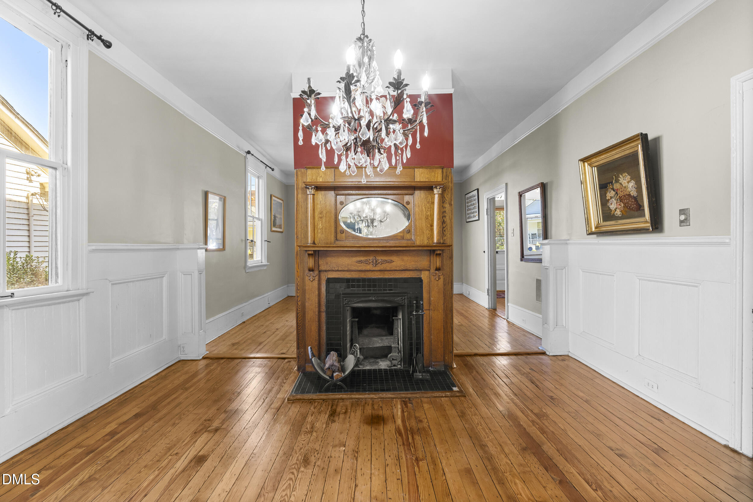 527 N East Street Property Photo 13