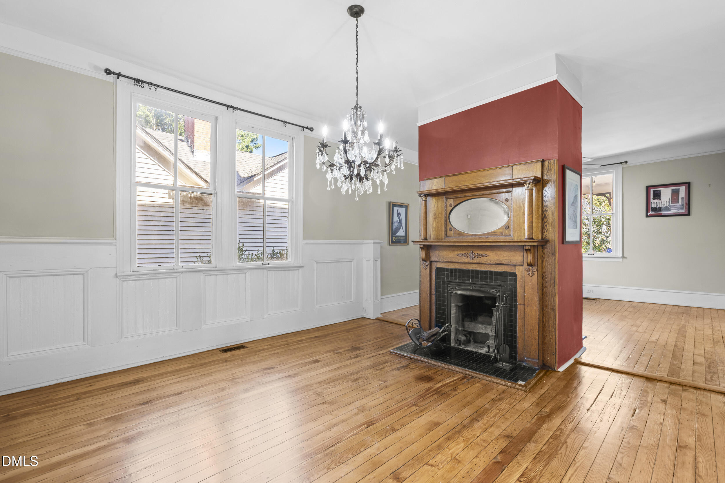 527 N East Street Property Photo 14