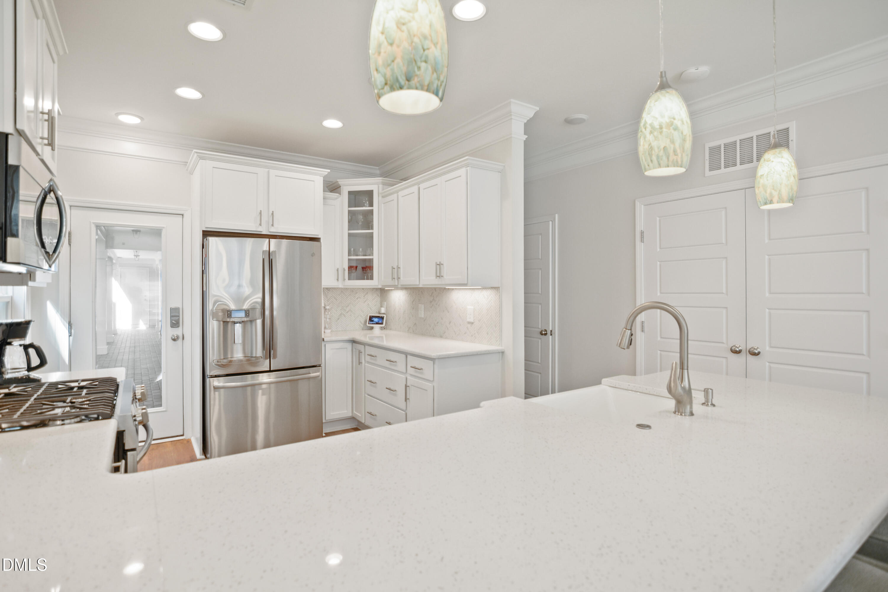 1164 Russet Lane Property Photo 7