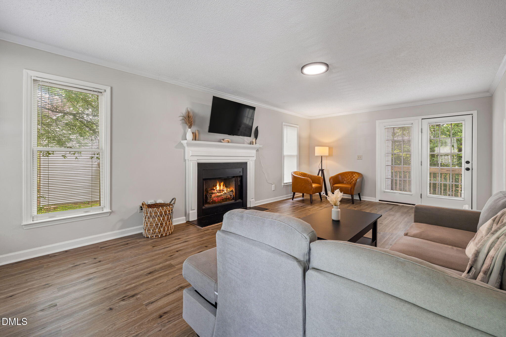 403 Chadbourne Drive Property Photo 8