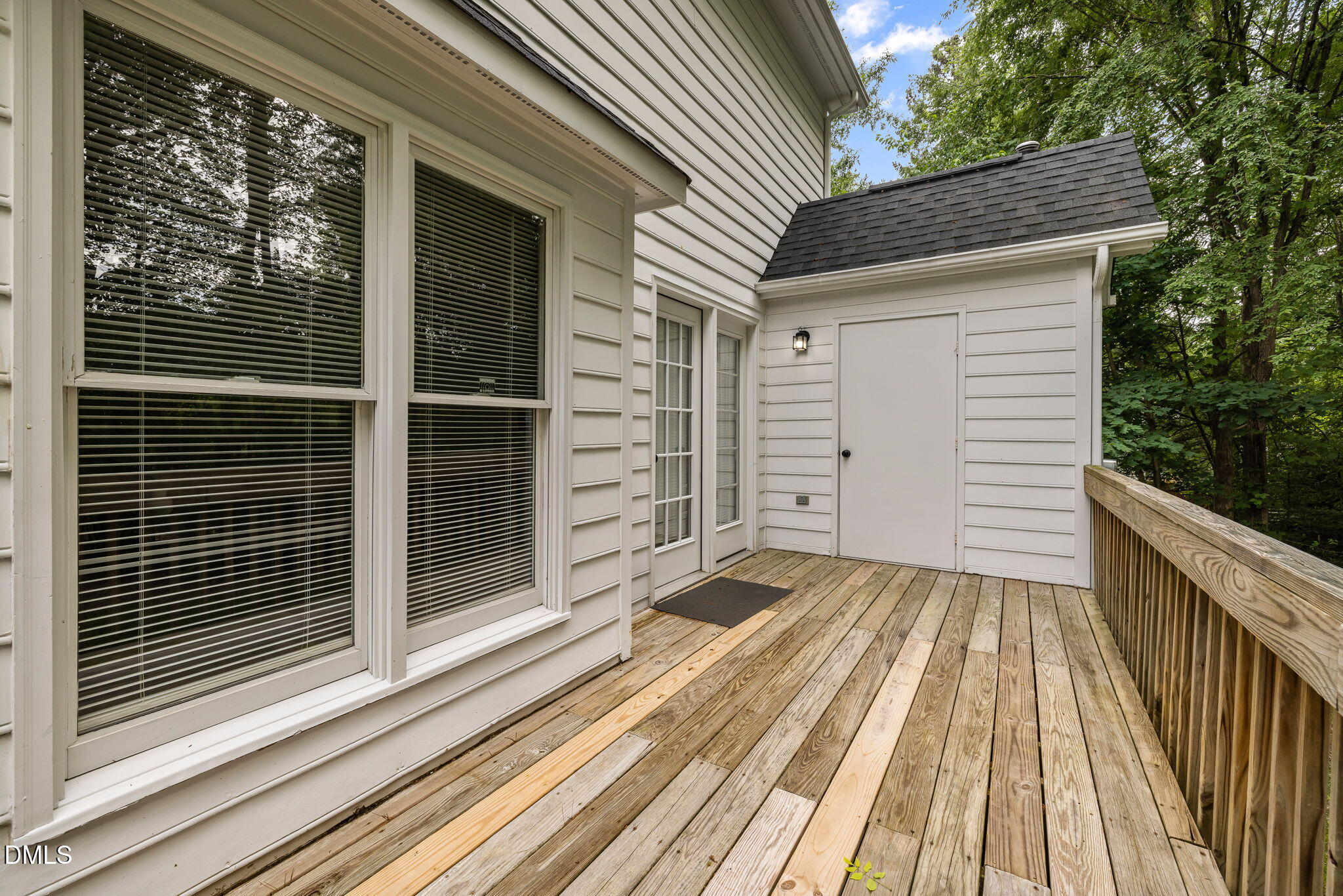 403 Chadbourne Drive Property Photo 28