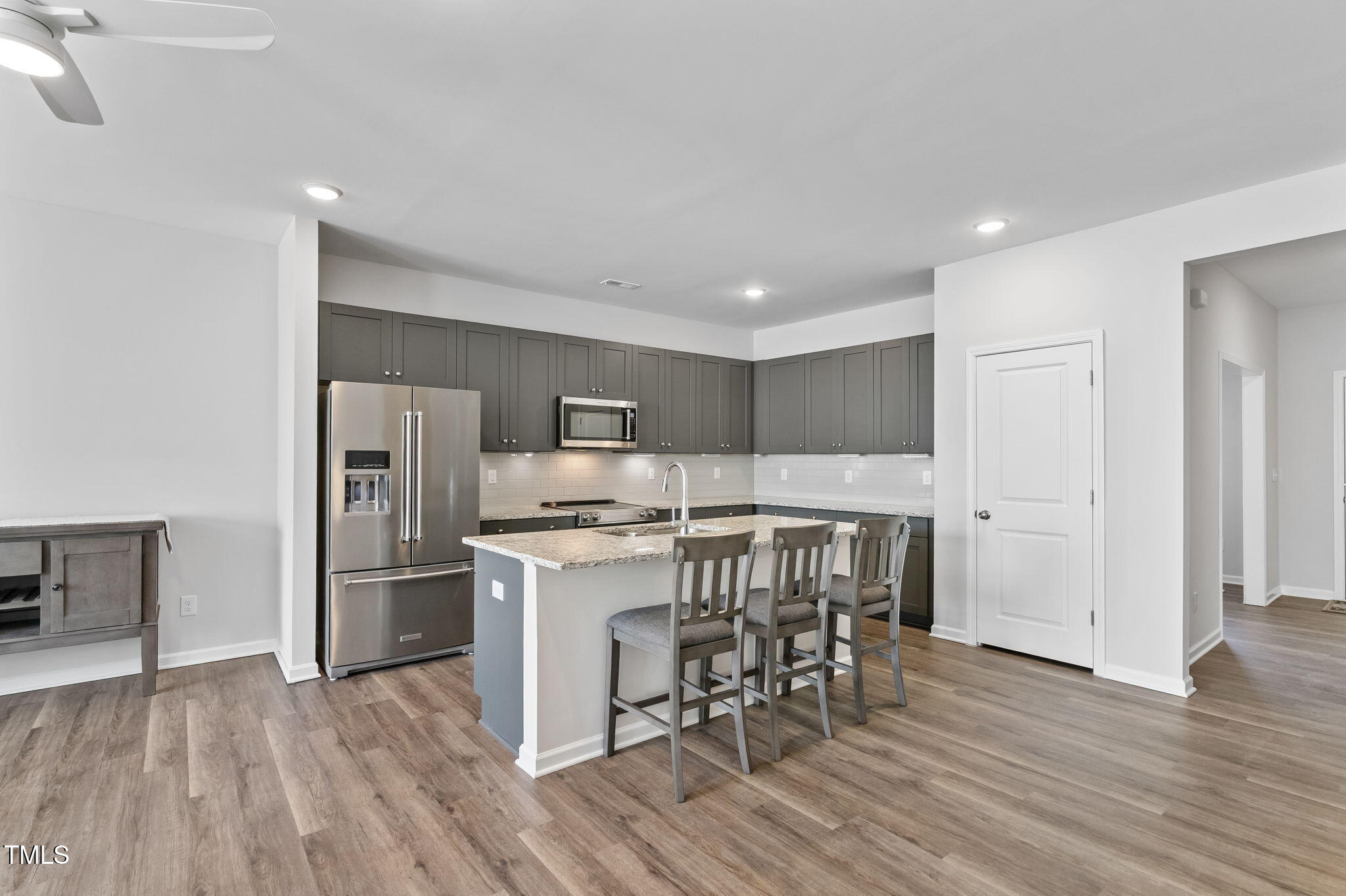 482 Olivia Crossing Court Property Photo 10