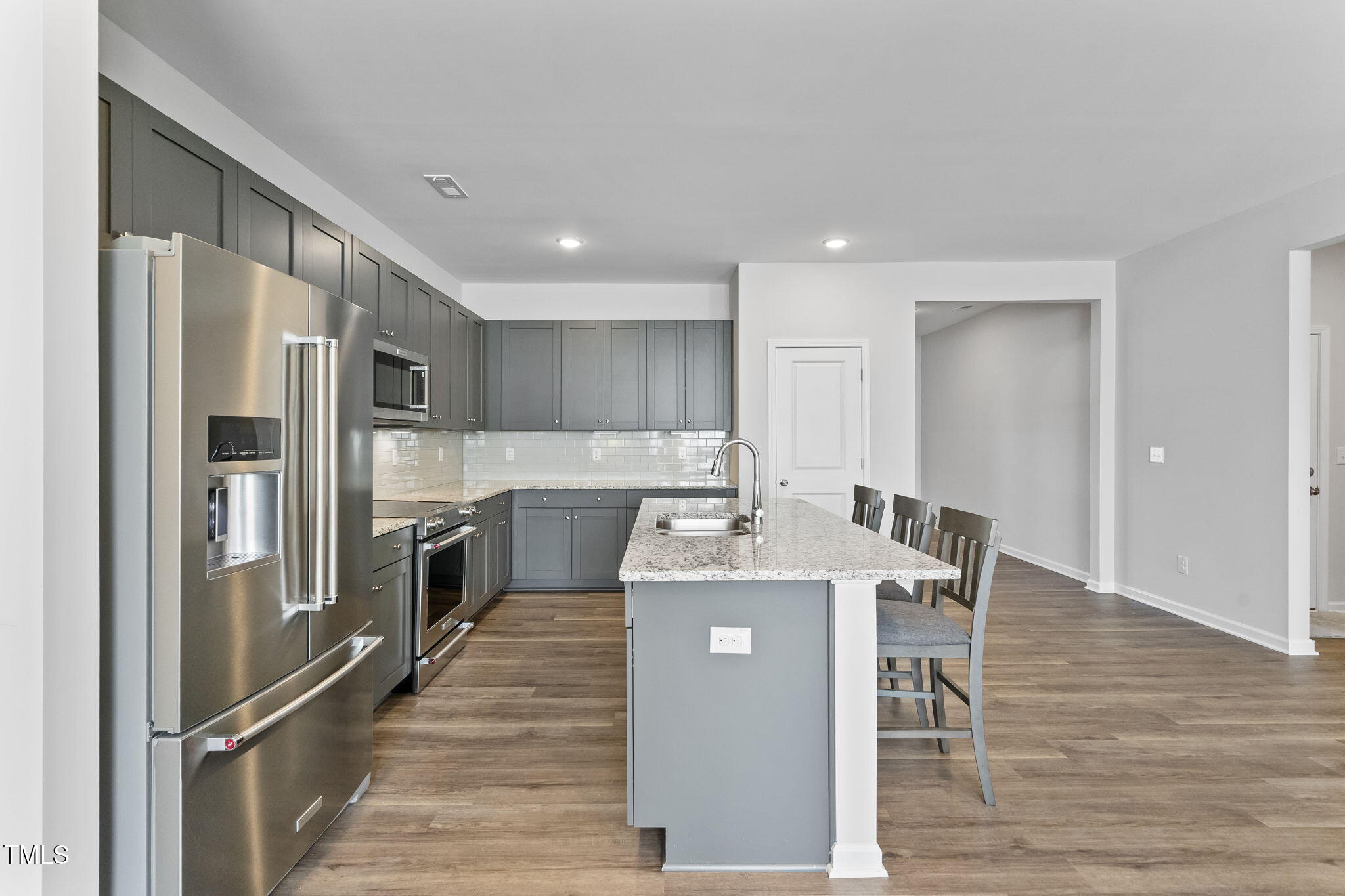 482 Olivia Crossing Court Property Photo 11