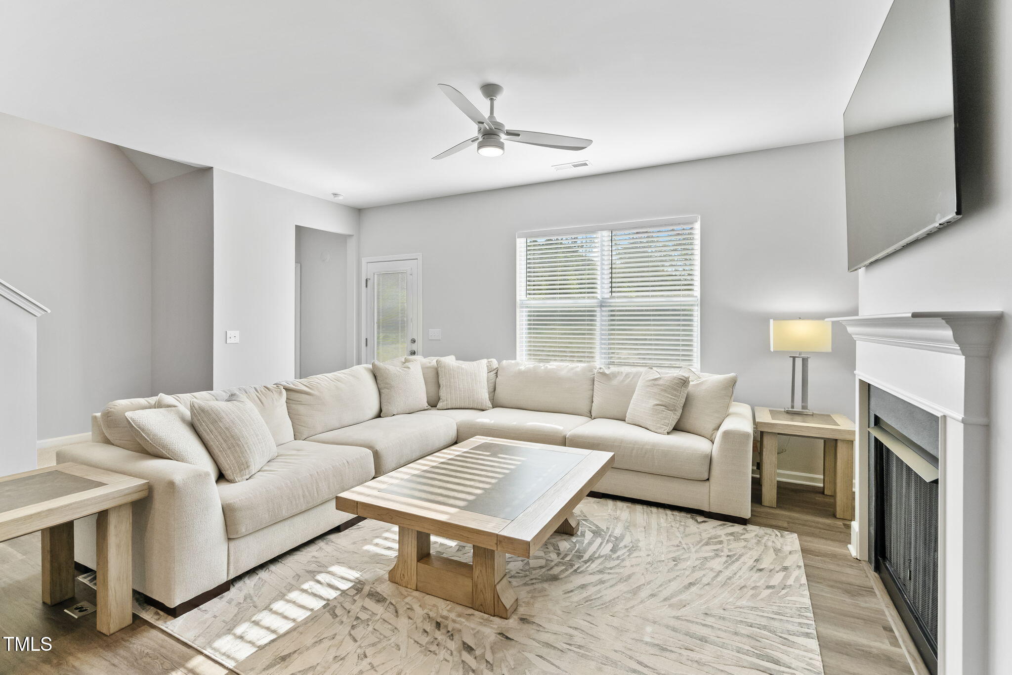 482 Olivia Crossing Court Property Photo 15