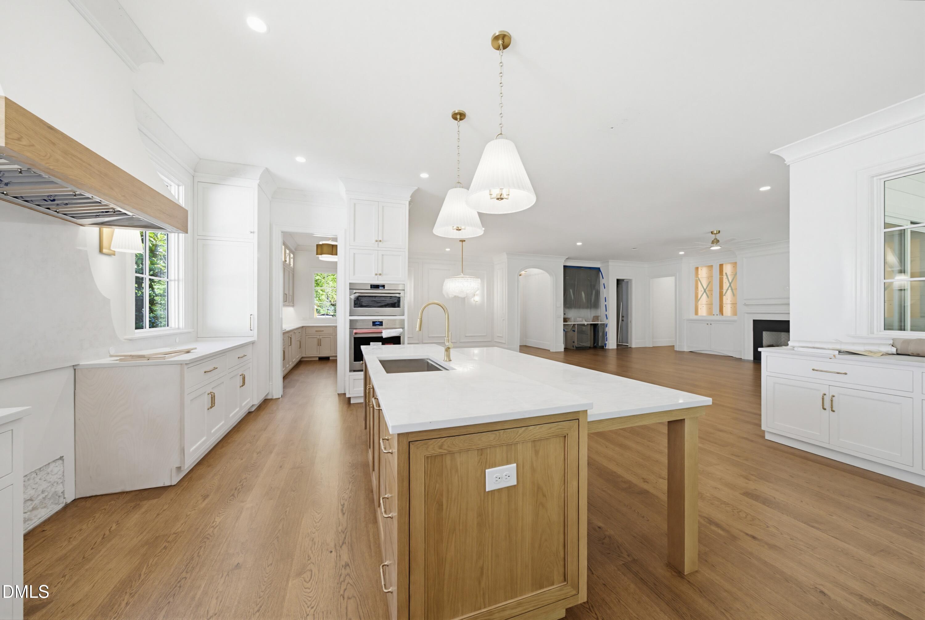 6832 Greystone Drive Property Photo 8