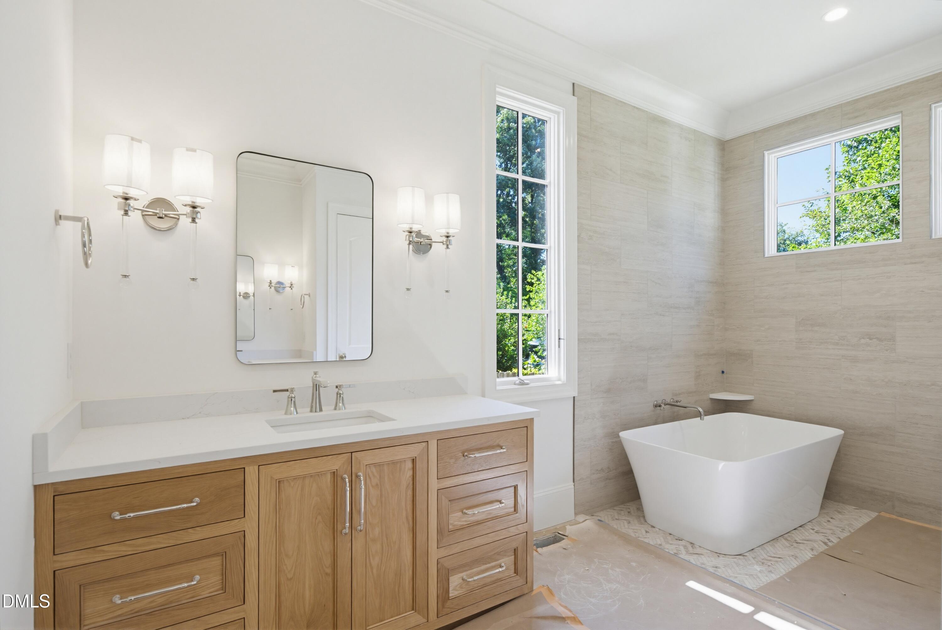 6832 Greystone Drive Property Photo 17