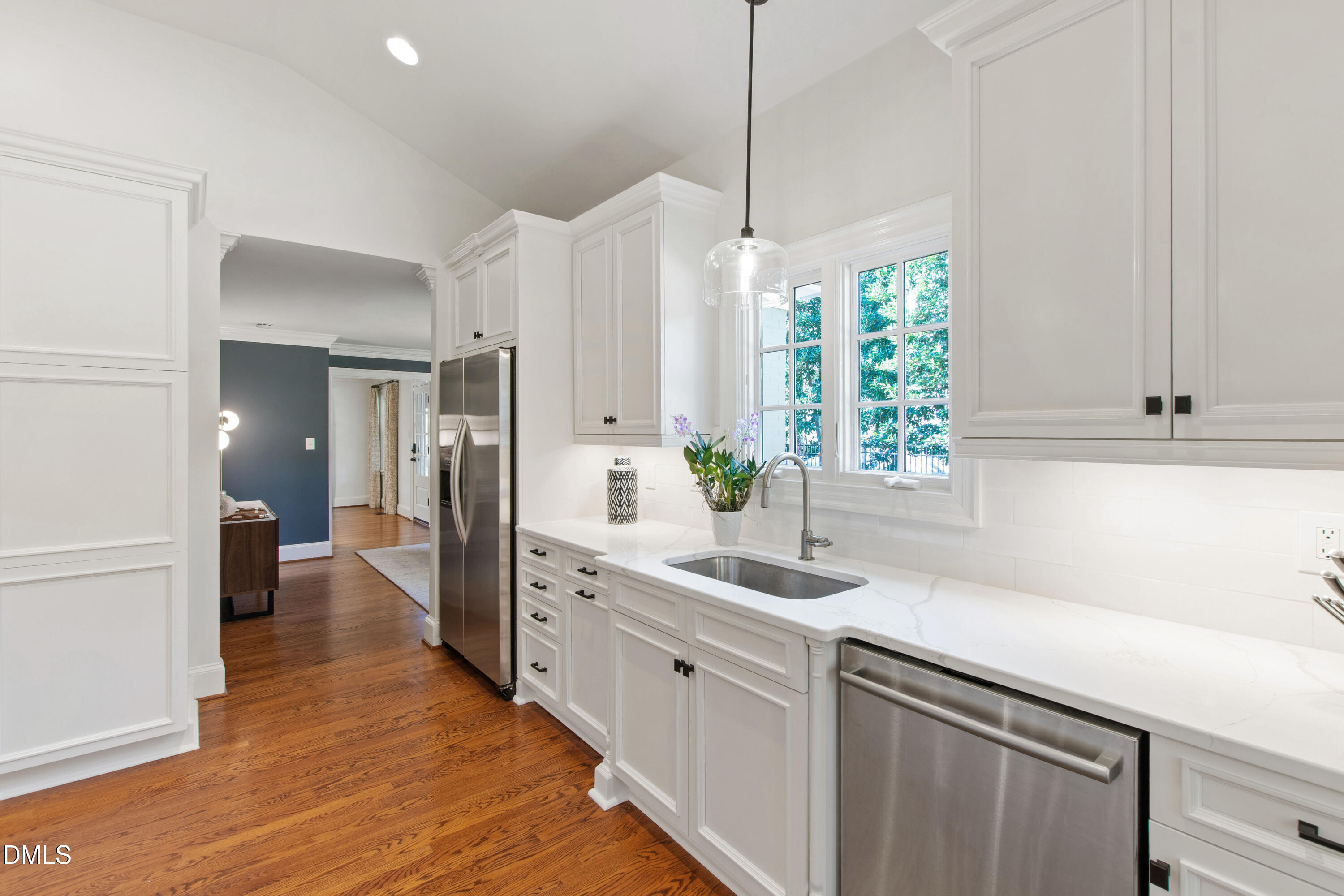 2707 Anderson Drive Property Photo 9