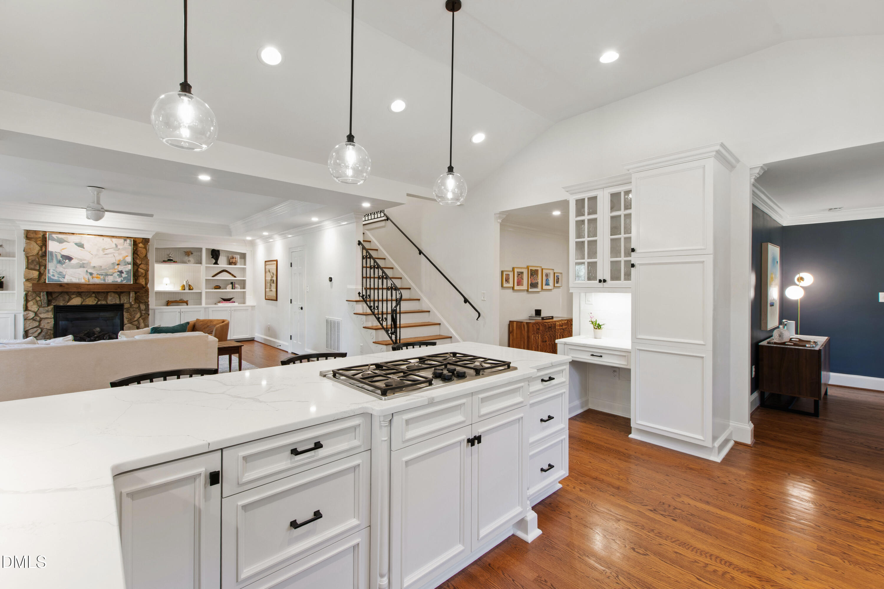 2707 Anderson Drive Property Photo 10