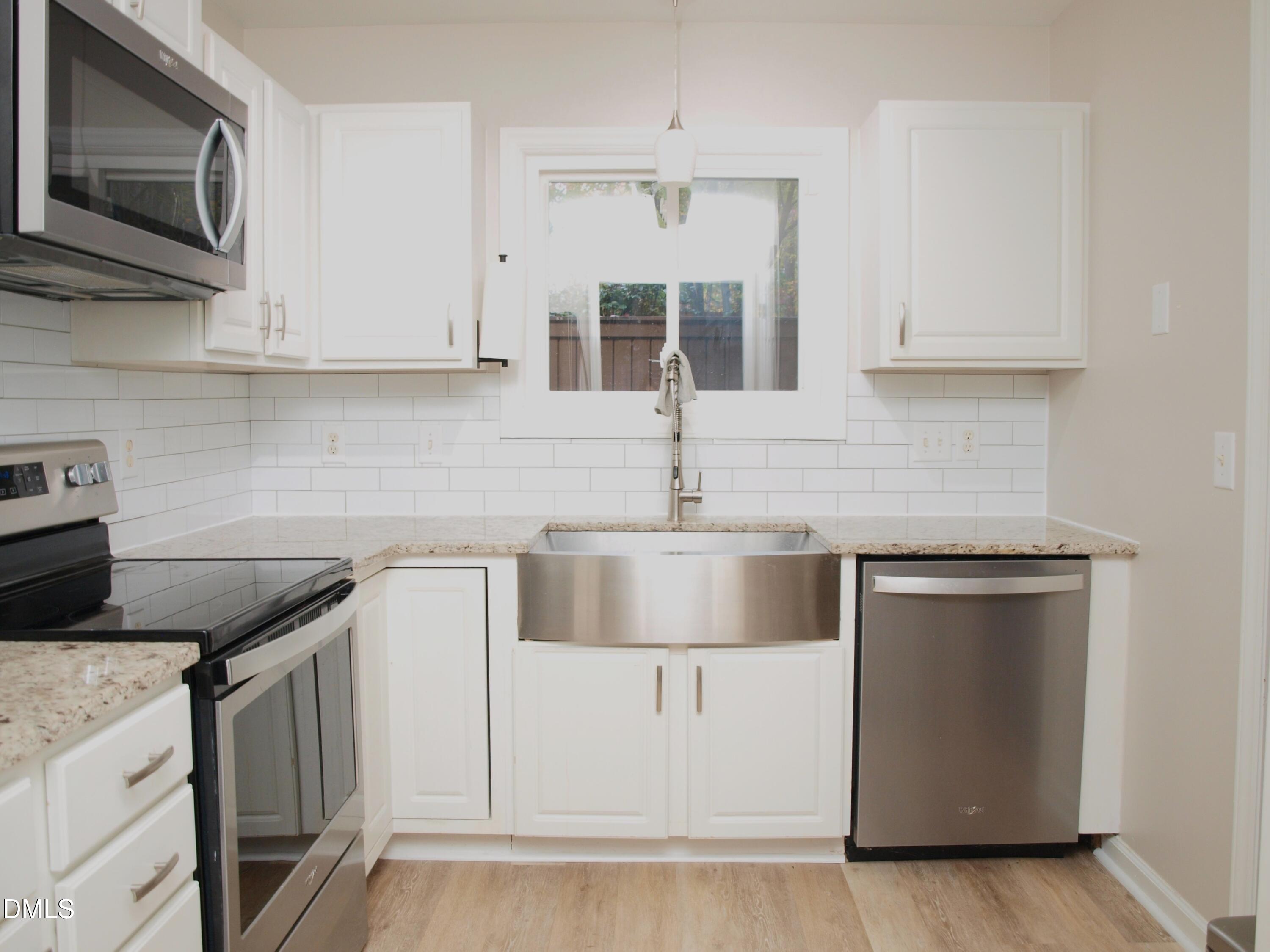 4307 Southwind Drive Property Photo 6